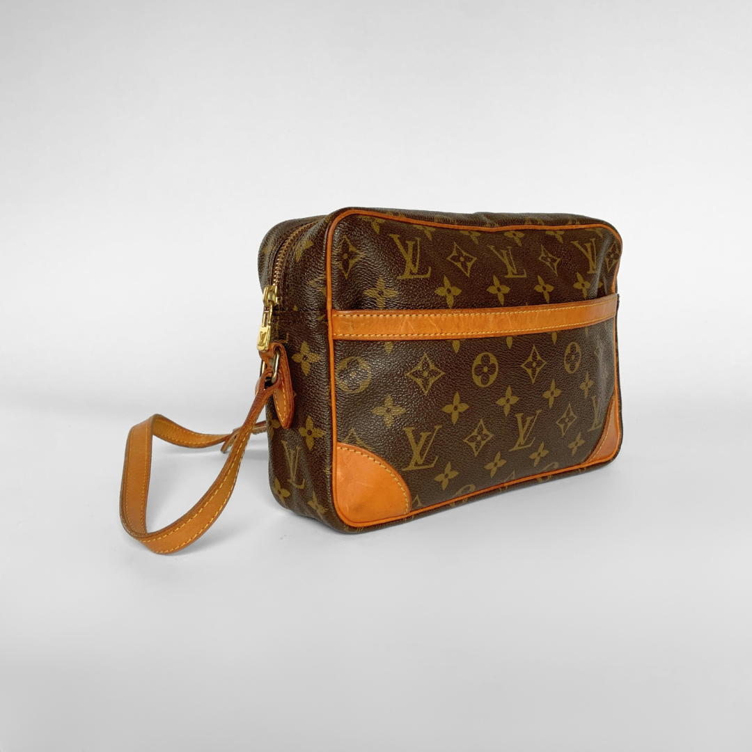 Louis Vuitton Louis Vuitton Trocadero Monogram Canvas - Crossbody bags - Etoile Luxury Vintage