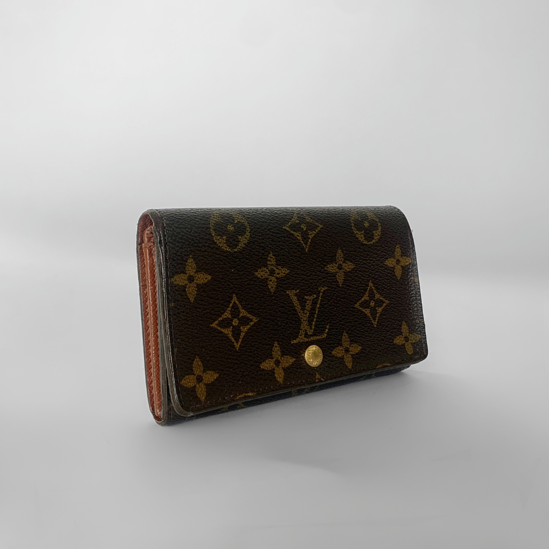 Louis Vuitton Louis Vuitton Wallet Medium Monogram Canvas - Wallets - Etoile Luxury Vintage