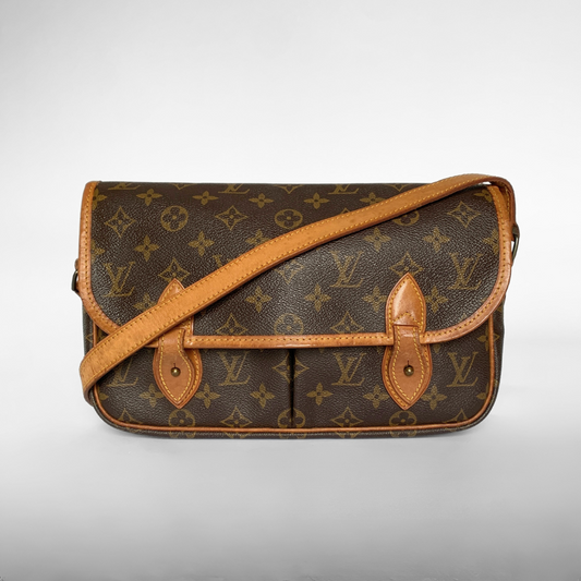 Louis Vuitton Gibecière Monogram Canvas