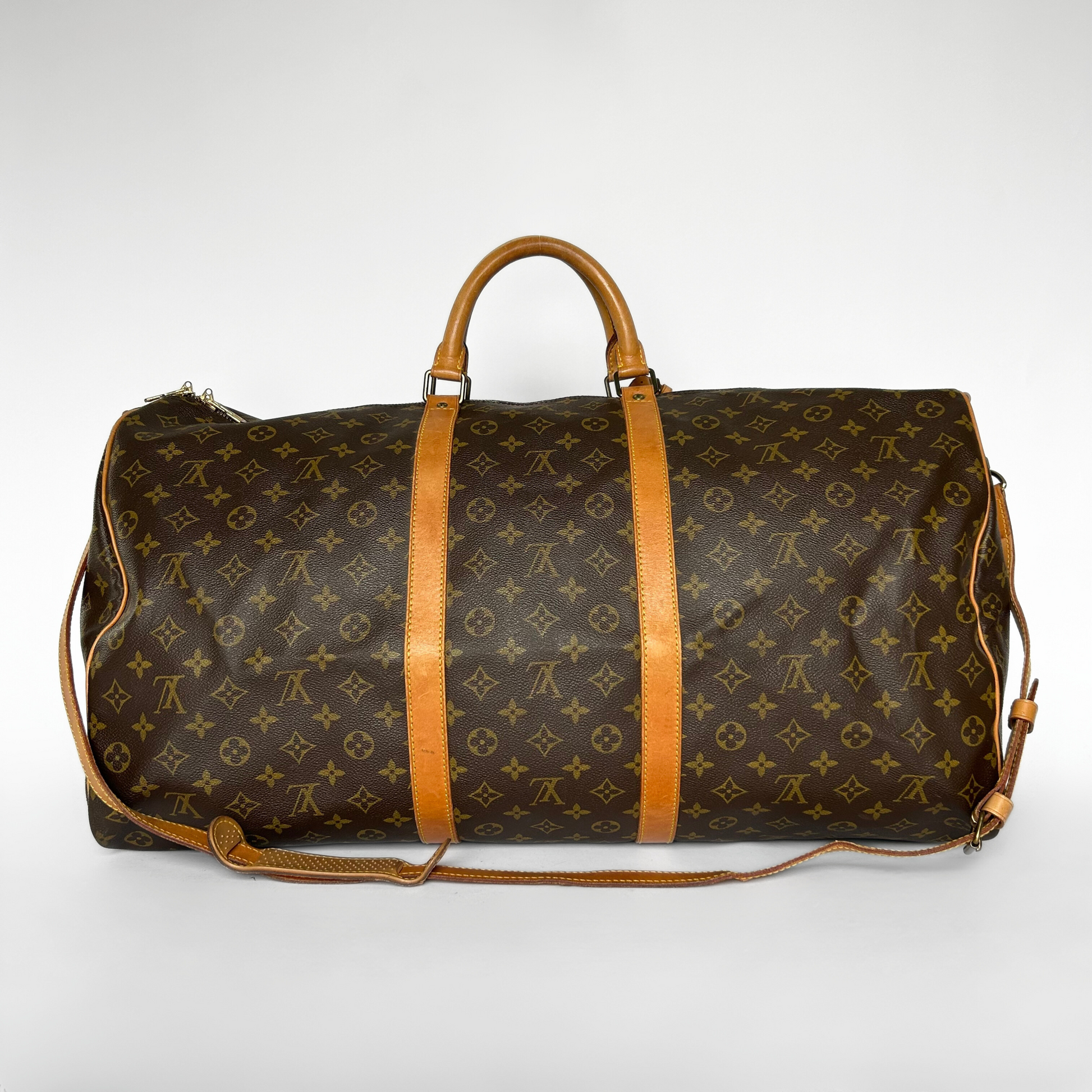 Louis Vuitton Louis Vuitton 60 Bandouli&egrave;re Monogram Canvas - Handbags - Etoile Luxury Vintage