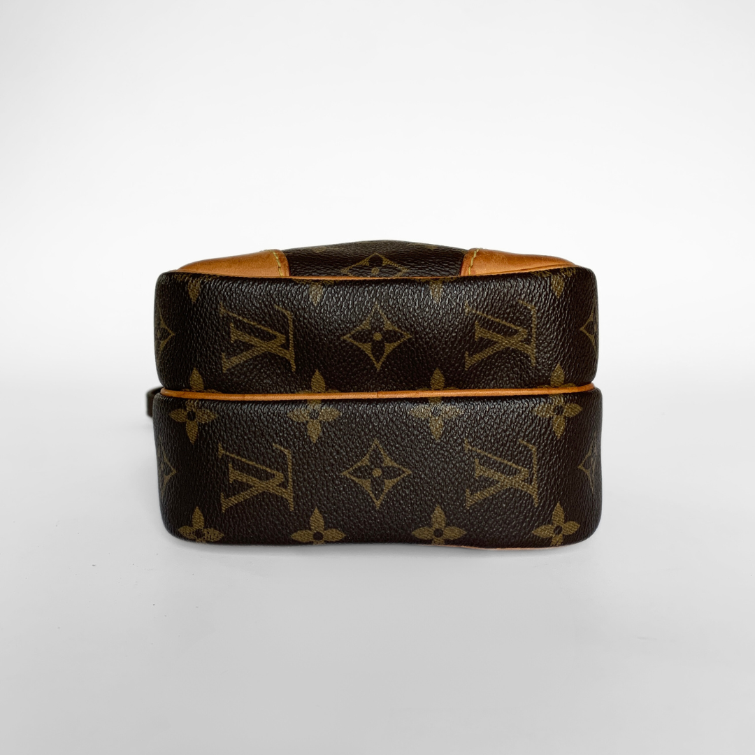 Louis Vuitton Louis Vuitton Amazon Monogram Canvas - Crossbody bags - Etoile Luxury Vintage