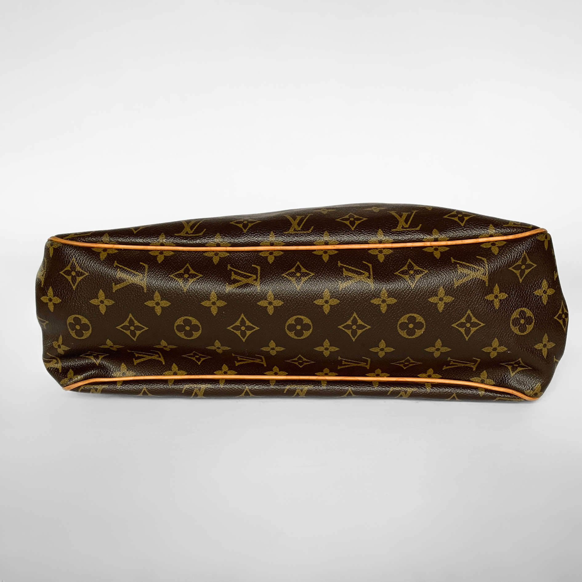 Louis Vuitton Louis Vuitton Batignolles Horizontal Monogram Canvas - Handbags - Etoile Luxury Vintage