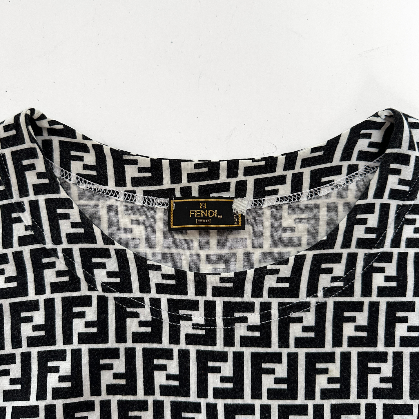 Fendi Fendi T-shirt White Black Cotton - Clothing - Etoile Luxury Vintage