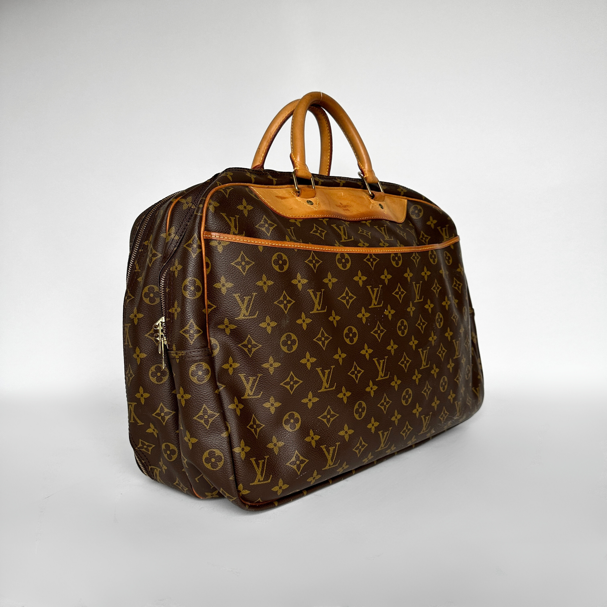 Louis Vuitton Louis Vuitton Aliz&eacute; Bag Monogram Canvas - Travel bags - Etoile Luxury Vintage