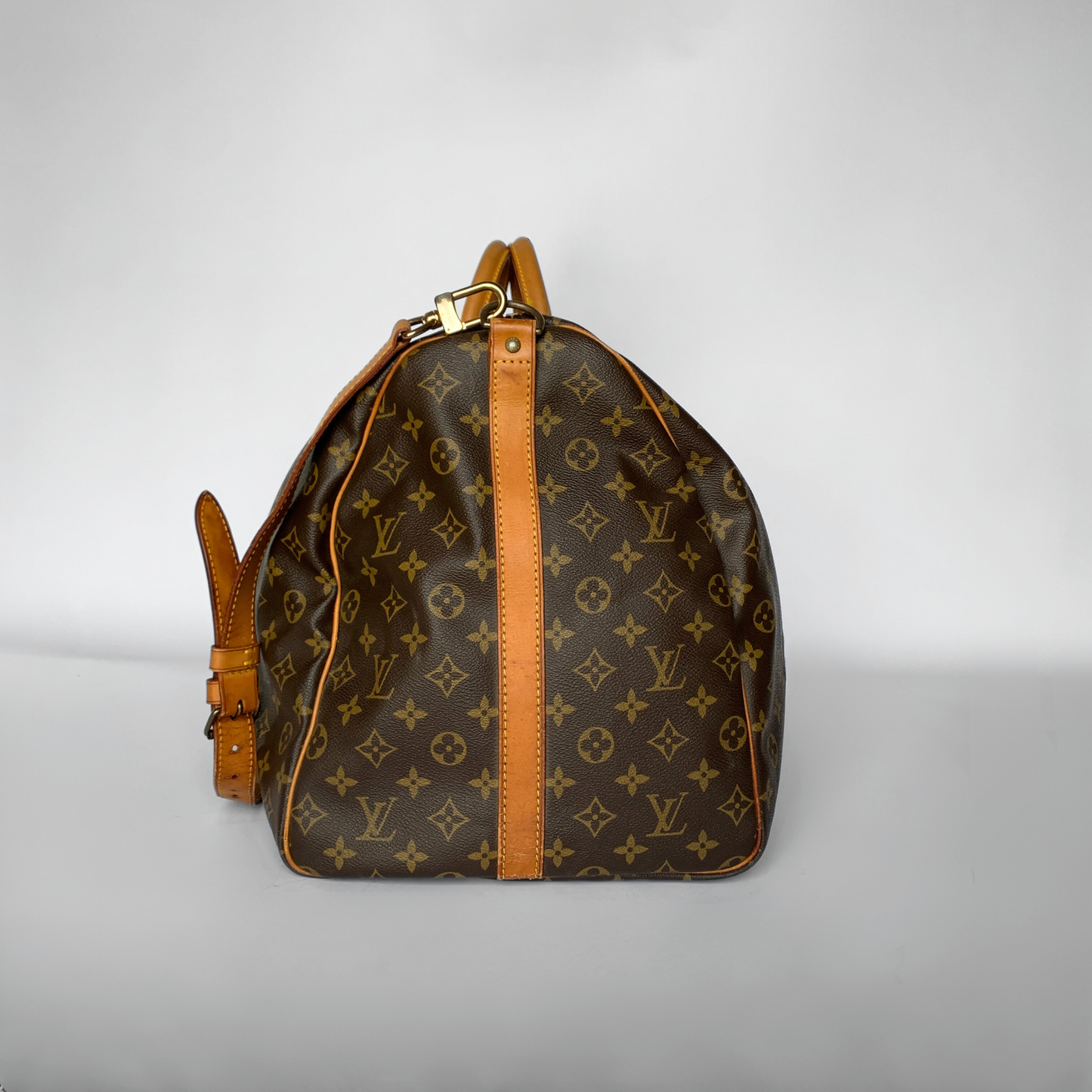 Louis Vuitton Louis Vuitton 60 Bandouli&egrave;re Monogram Canvas - Handbags - Etoile Luxury Vintage