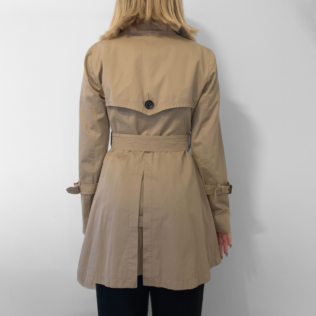 Burberry Burberry Trench Coat Cotton - Coats - Etoile Luxury Vintage