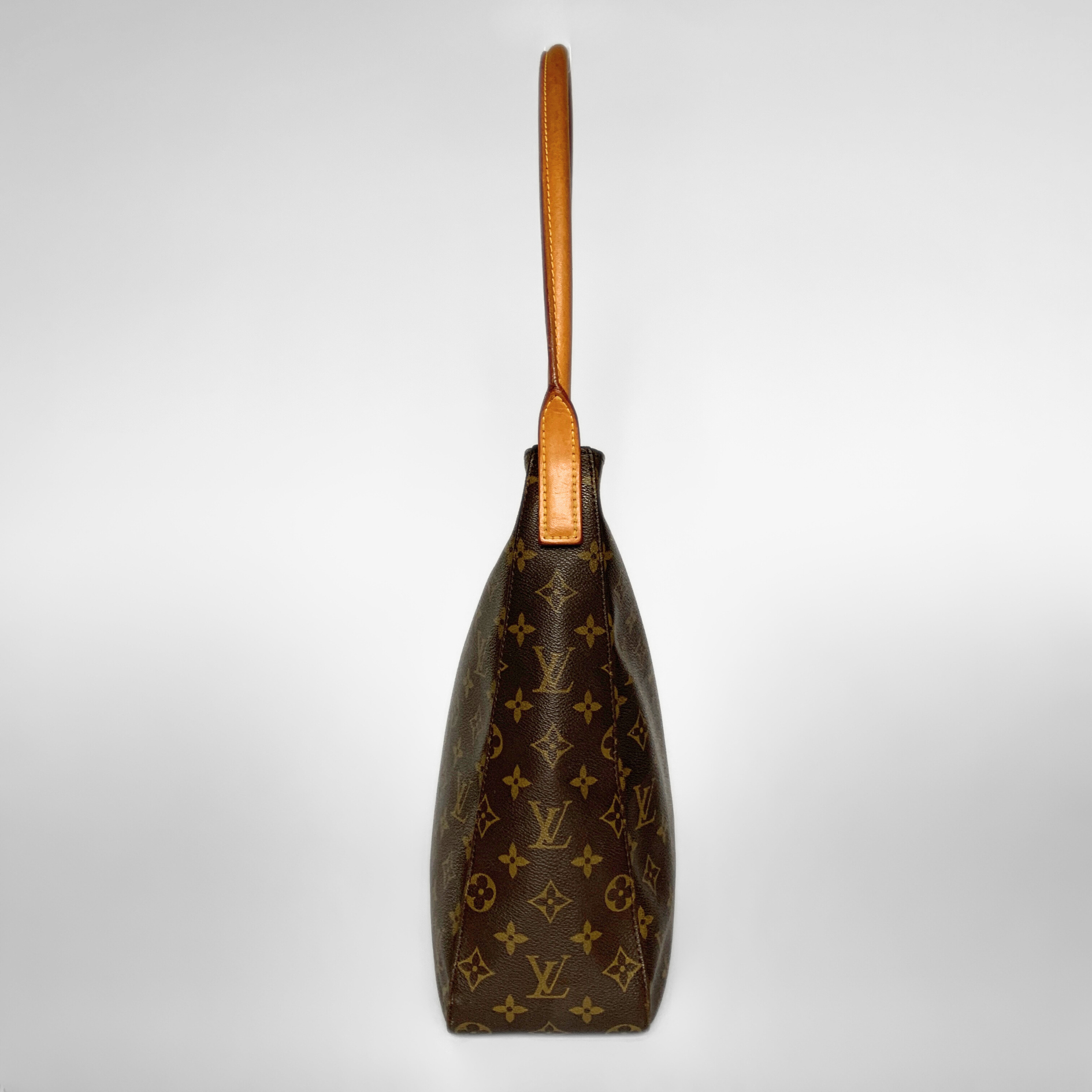 Louis Vuitton Louis Vuitton Looping GM Monogram Canvas - Shoulder bags - Etoile Luxury Vintage