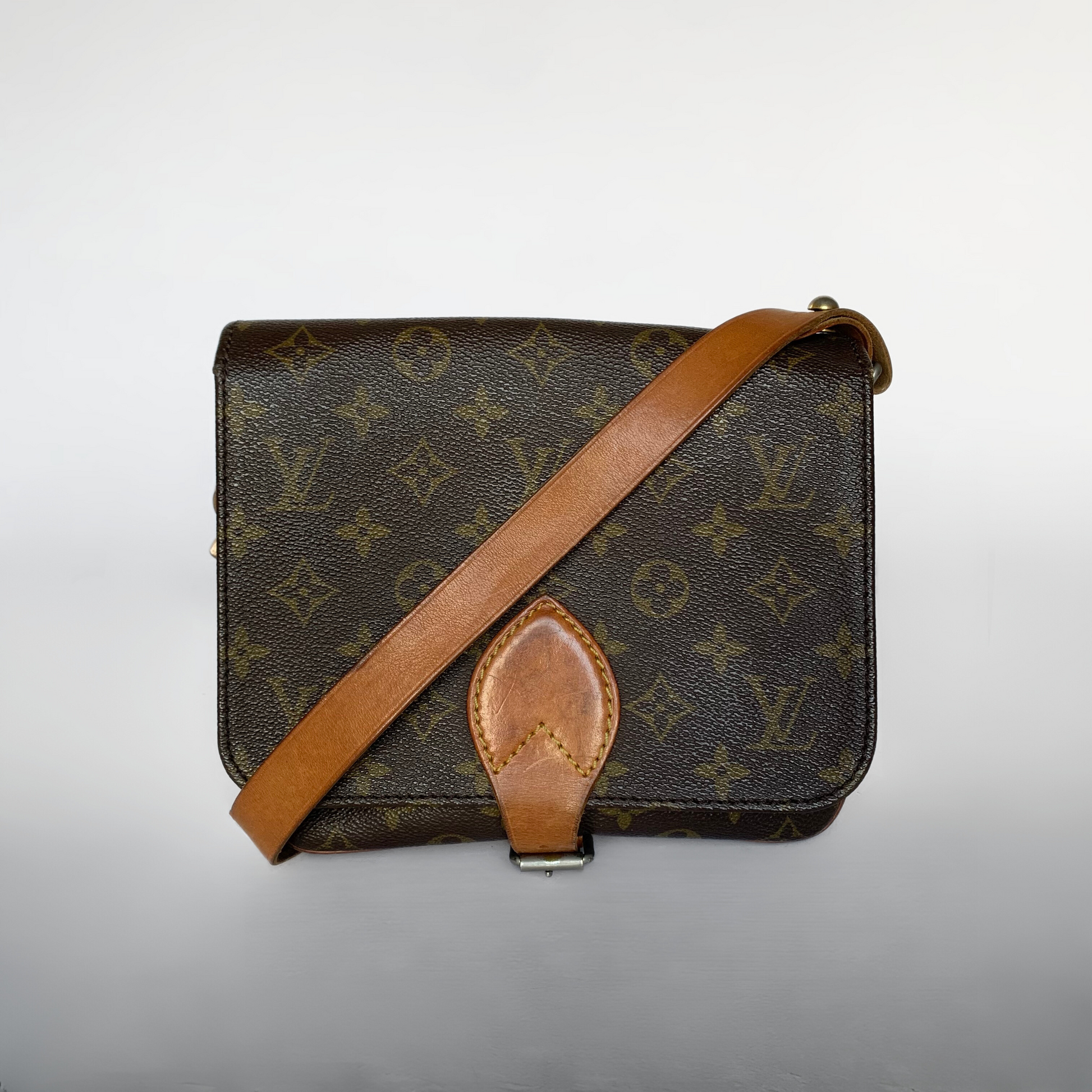 Louis Vuitton Louis Vuitton Cartouchi&egrave;re Monogram Canvas - Crossbody bags - Etoile Luxury Vintage