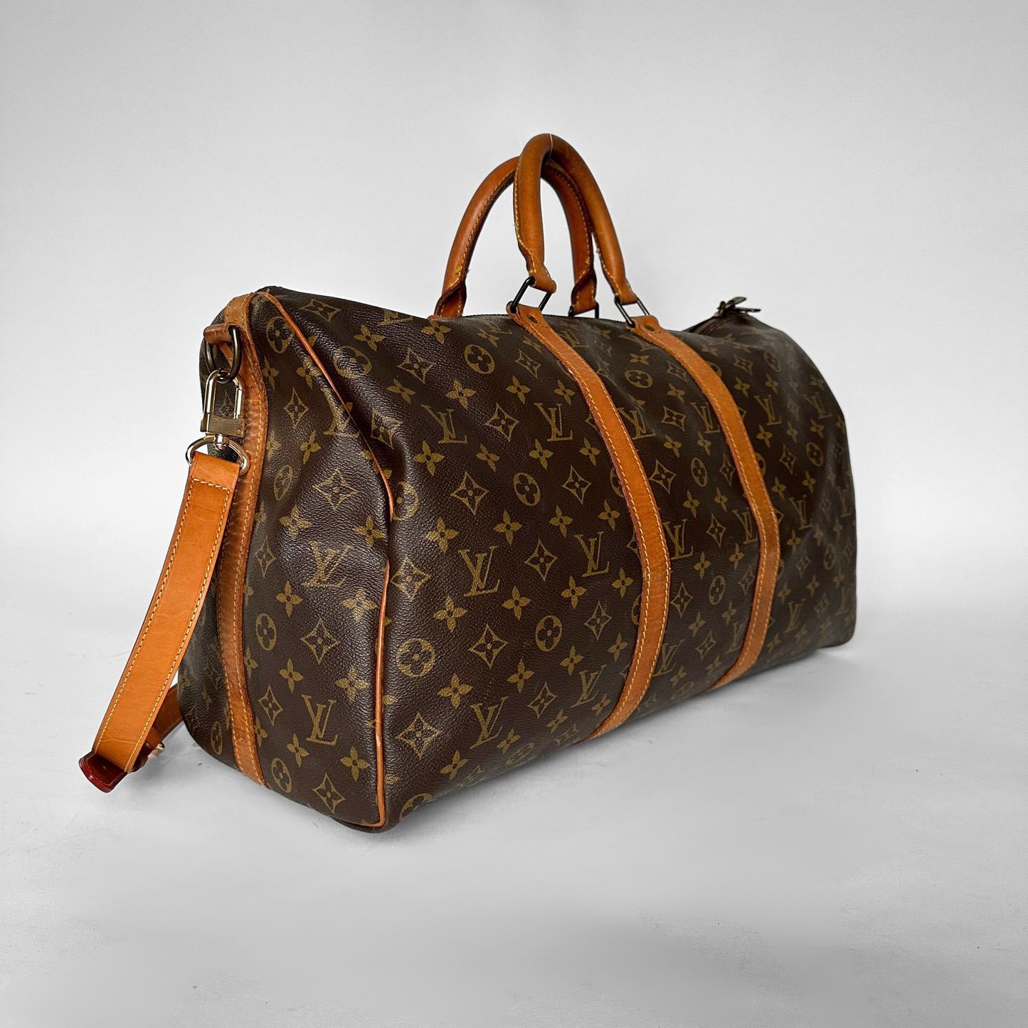 Louis Vuitton Louis Vuitton Keepall 50 Bandouli&egrave;re Monogram Canvas - Handbags - Etoile Luxury Vintage