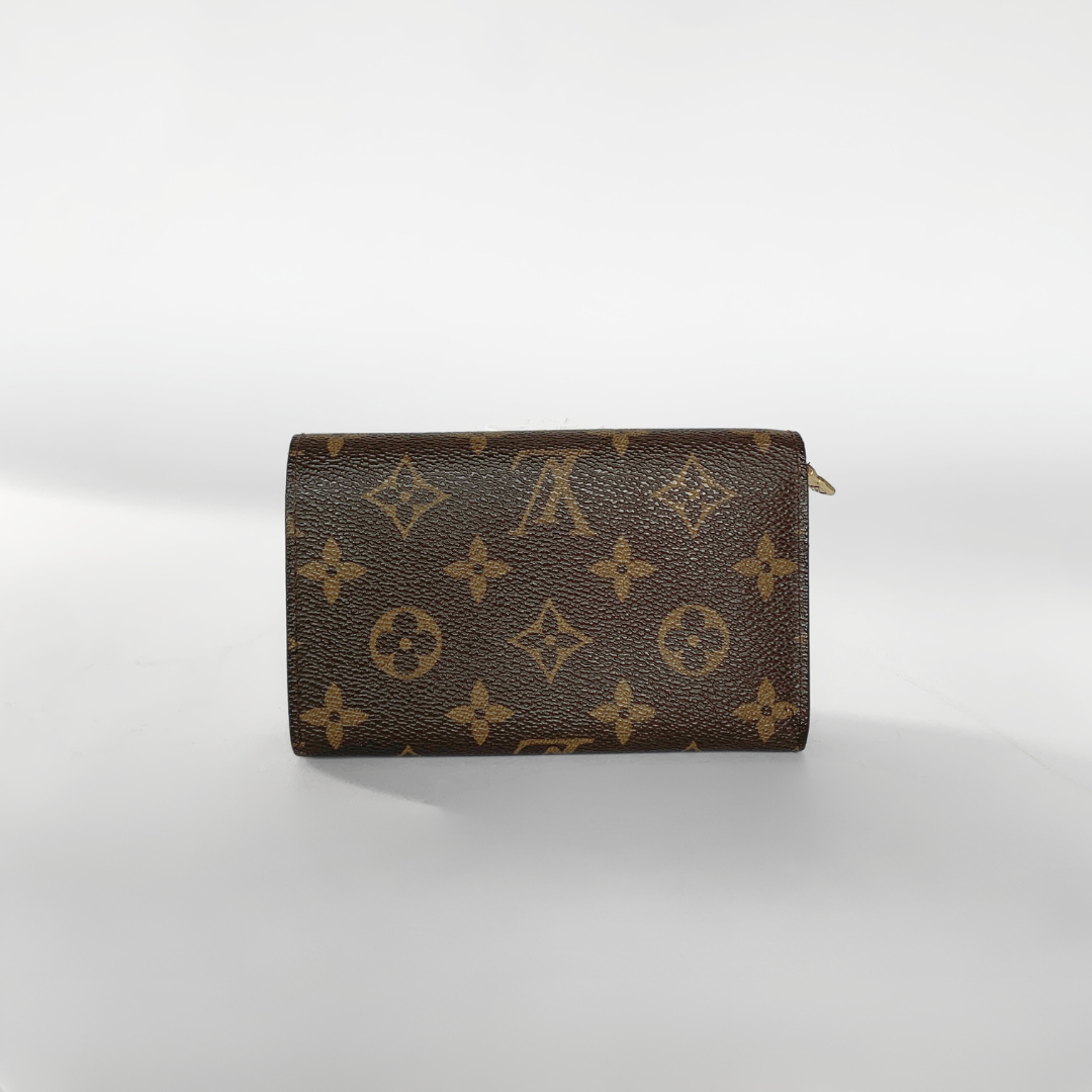 Louis Vuitton Louis Vuitton Medium Wallet Monogram Canvas - Wallets - Etoile Luxury Vintage