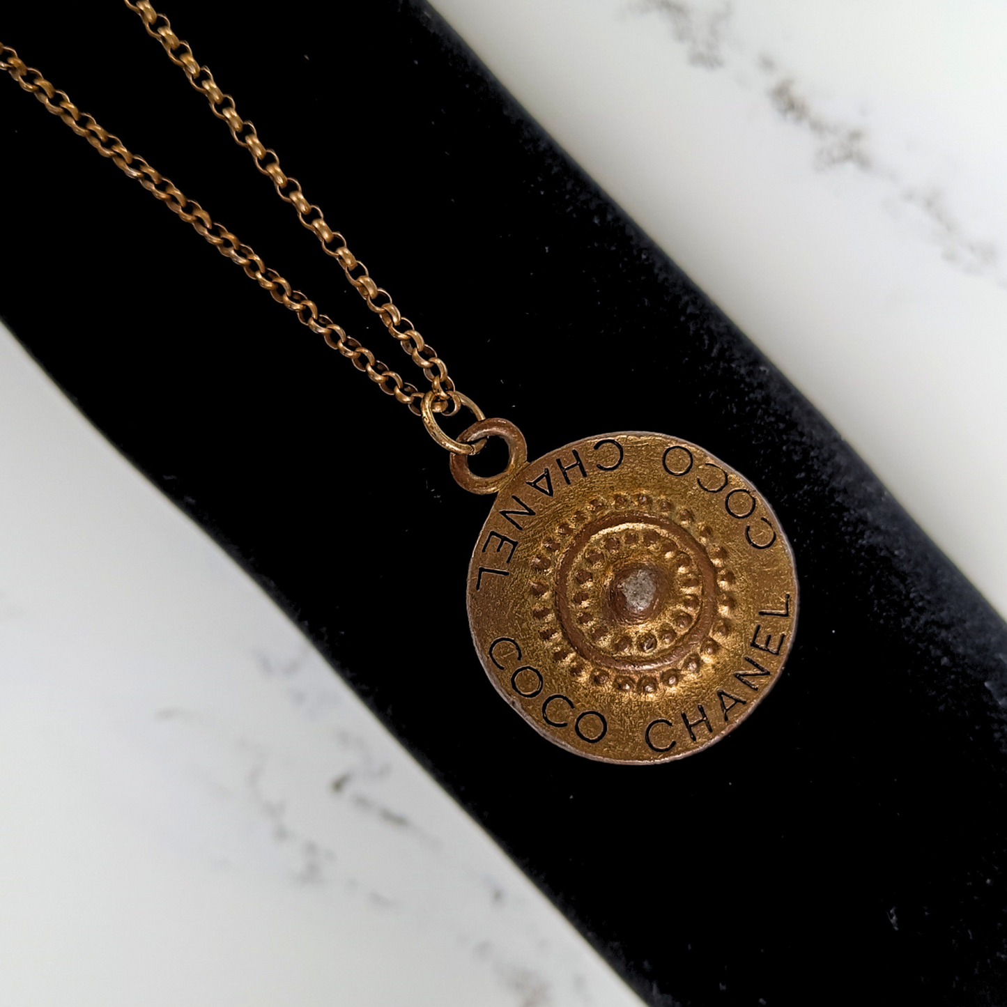 Chanel Chanel Coin Necklace Gold Plated - Necklaces - Etoile Luxury Vintage