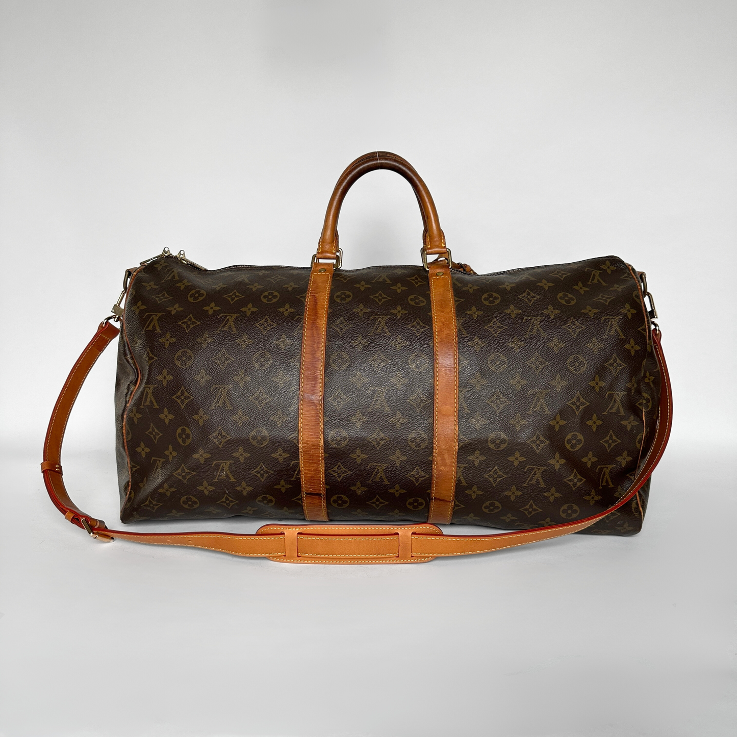 Louis Vuitton Louis Vuitton Keepall 55 Bandouli&egrave;re Monogram Canvas - Handbags - Etoile Luxury Vintage