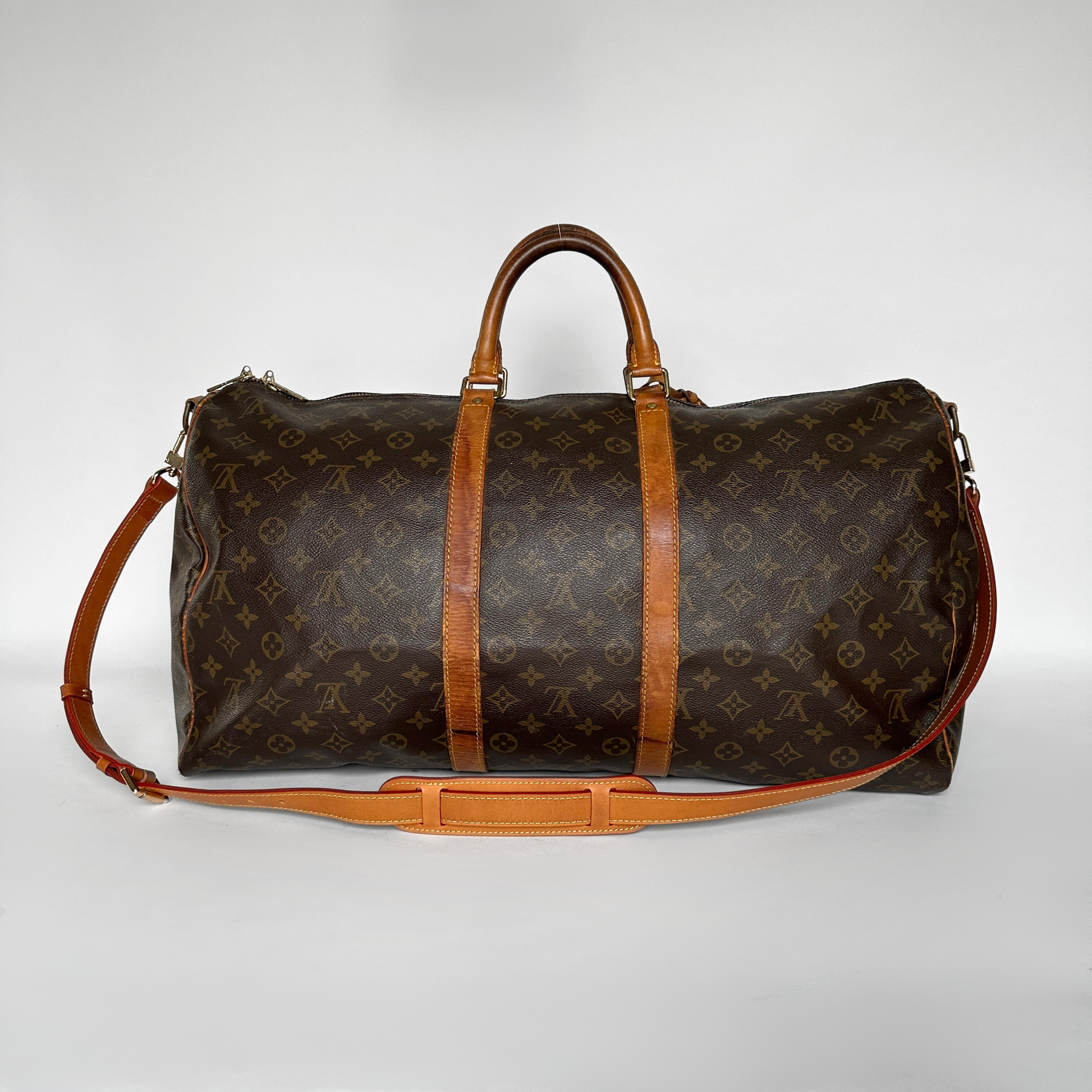 Louis Vuitton Louis Vuitton Keepall 55 Bandouli&egrave;re Monogram Canvas - Handbags - Etoile Luxury Vintage