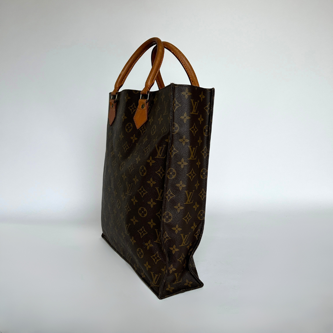 Louis Vuitton Louis Vuitton Sac Plat Monogram Canvas - Handbags - Etoile Luxury Vintage