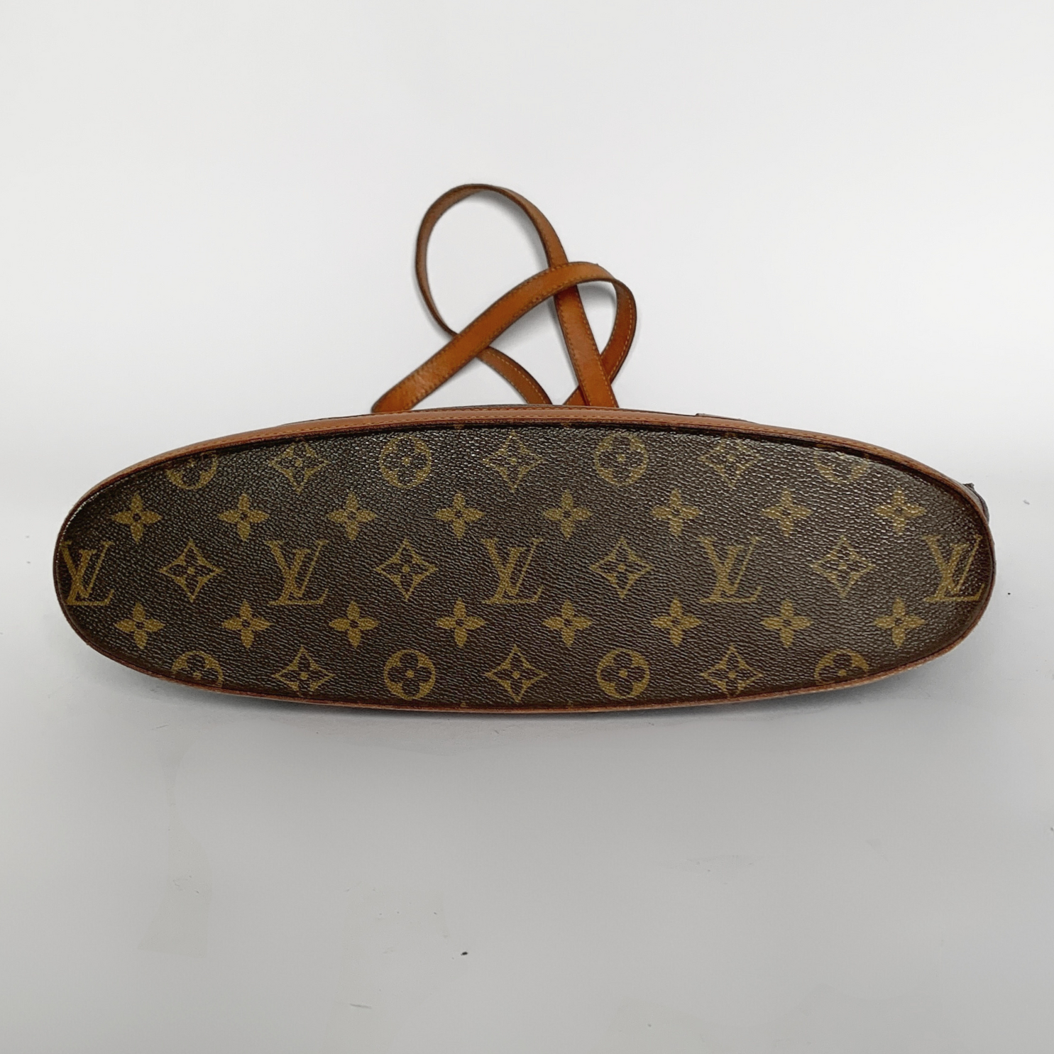 Louis Vuitton Louis Vuitton Babylon Monogram Canvas - Shoulder bags - Etoile Luxury Vintage