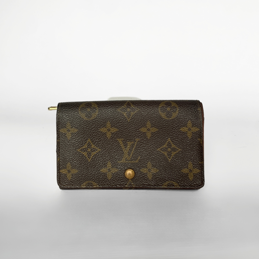 Louis Vuitton Louis Vuitton Wallet Medium Monogram Canvas - Wallets - Etoile Luxury Vintage