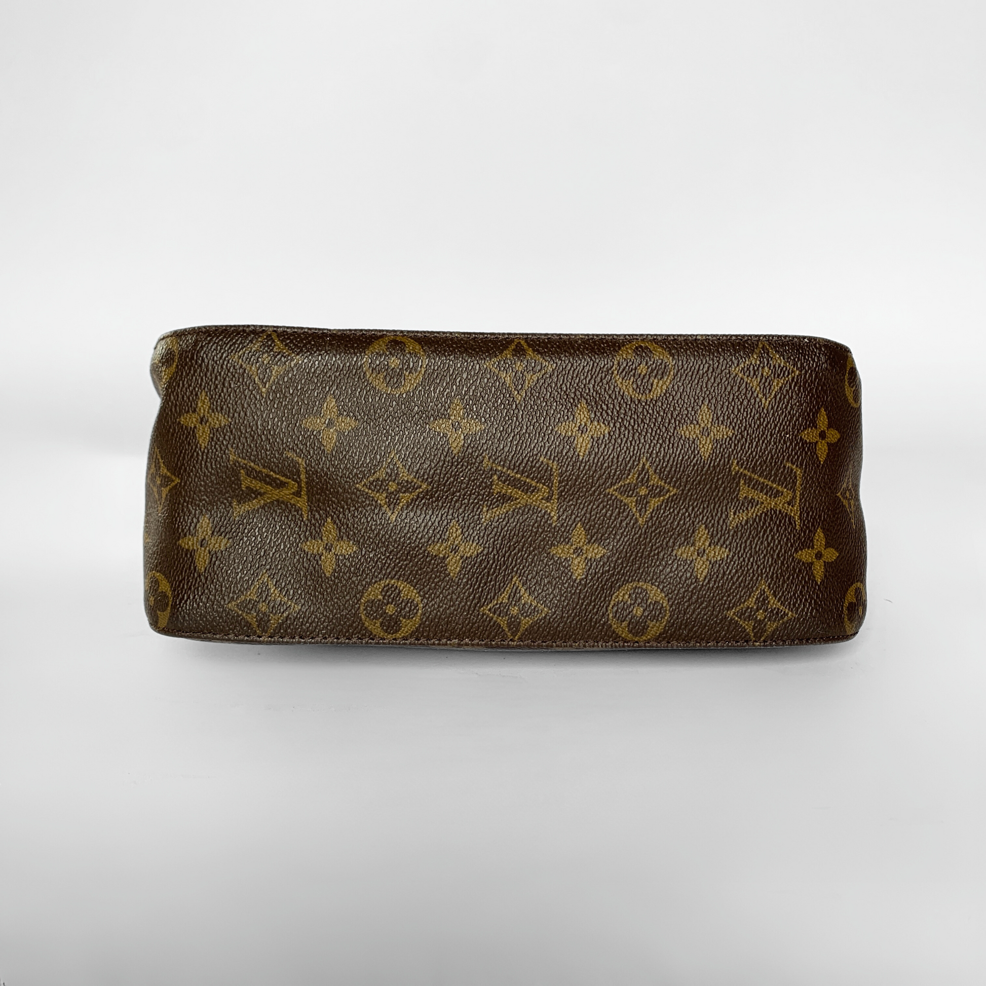 Louis Vuitton Louis Vuitton Looping MM Monogram Canvas - Shoulder bags - Etoile Luxury Vintage