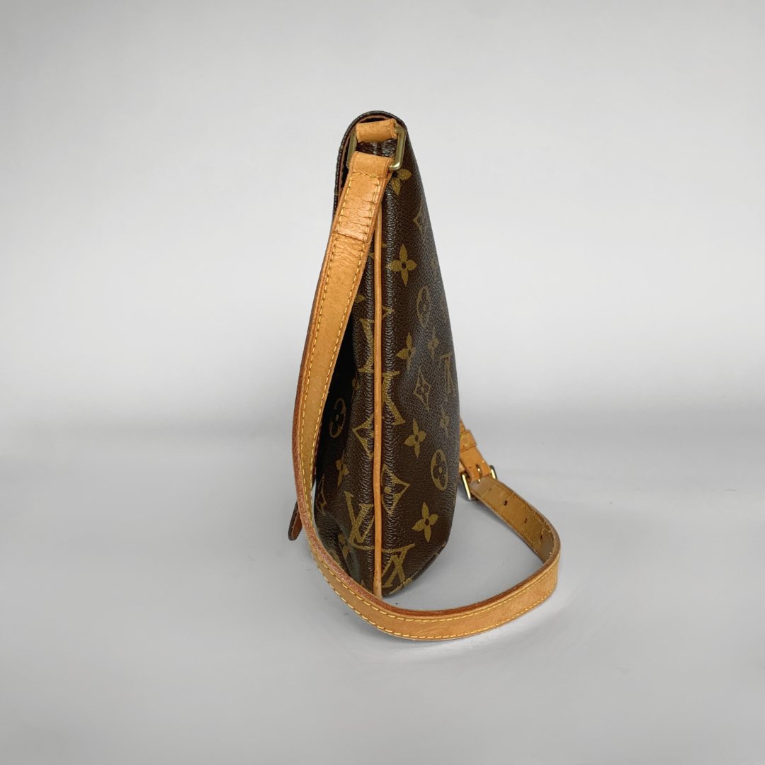 Louis Vuitton Louis Vuitton Musette Salsa Monogram Canvas - Shoulder bags - Etoile Luxury Vintage