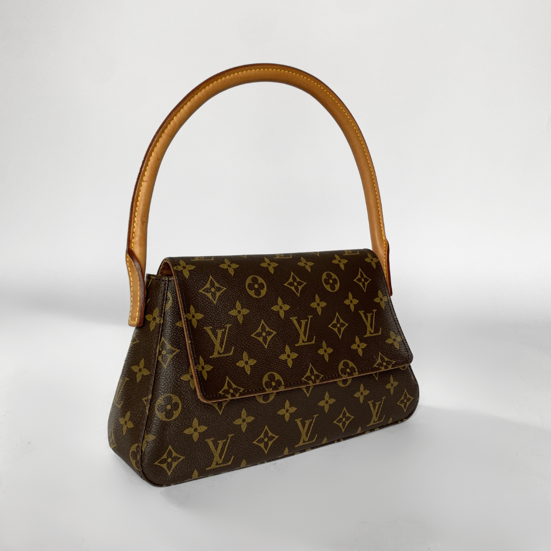 Louis Vuitton Louis Vuitton Looping Mini Monogram Canvas - Shoulder Bags - Etoile Luxury Vintage