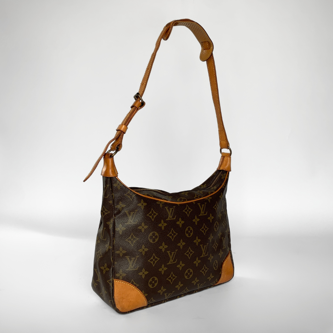 Louis Vuitton Louis Vuitton Boulogne Monogram Canvas - Shoulderbags - Etoile Luxury Vintage