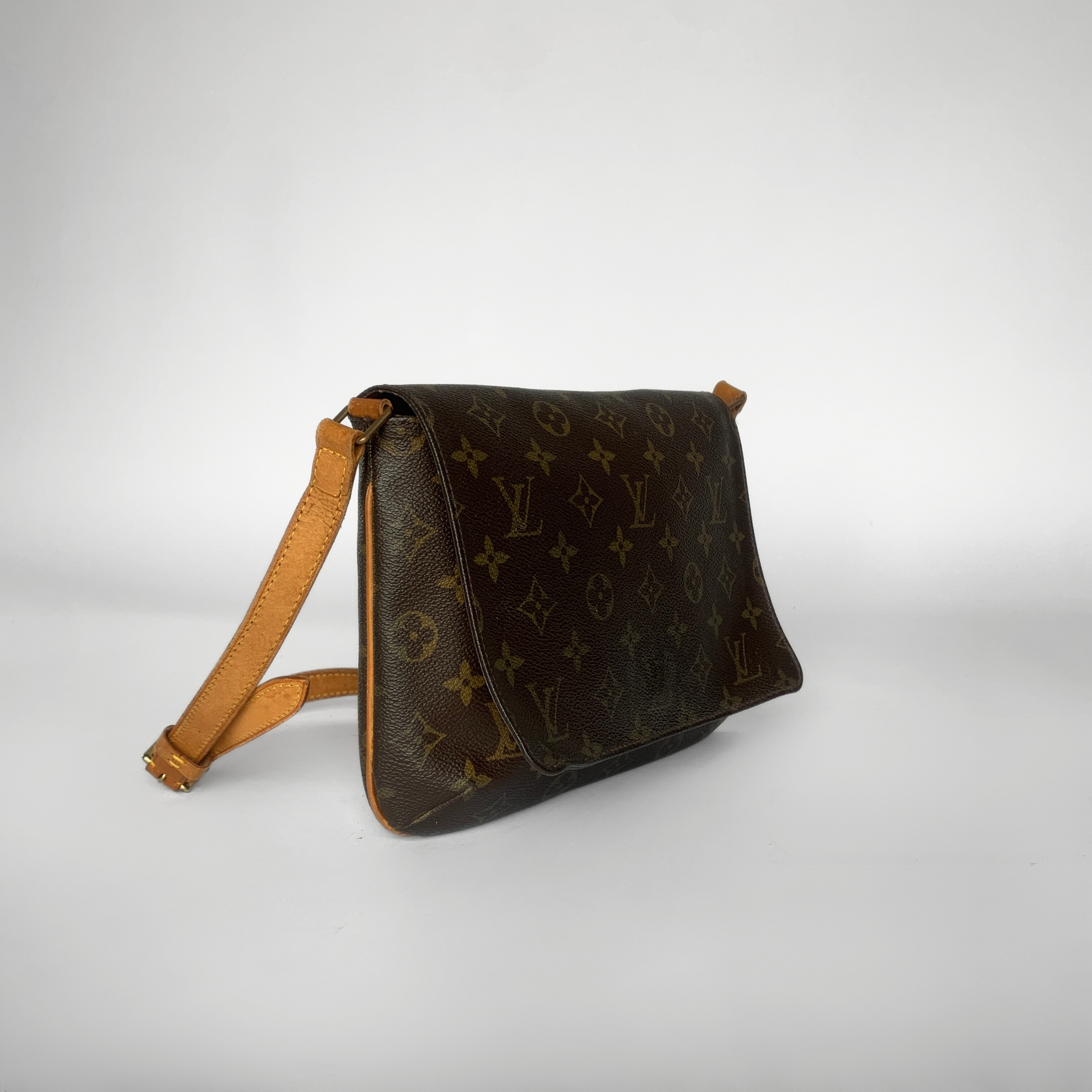 Louis Vuitton Louis Vuitton Musette Tango Monogram Canvas - Shoulder Bags - Etoile Luxury Vintage