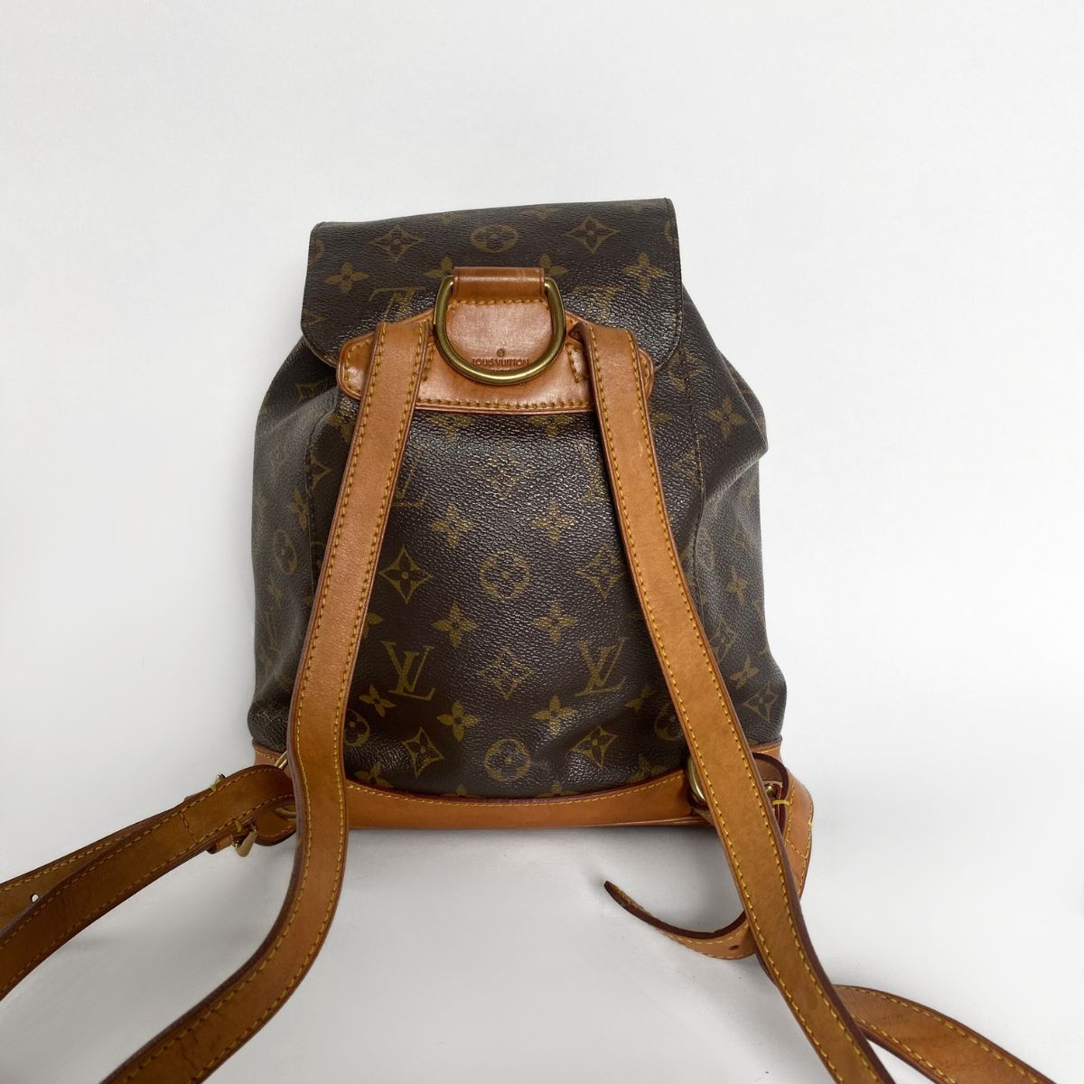 
&Eacute;toile de Saint Honor&eacute; Louis Vuitton Montsouris MM Monogram Canvas - Backpacks - Etoile Luxury Vintage