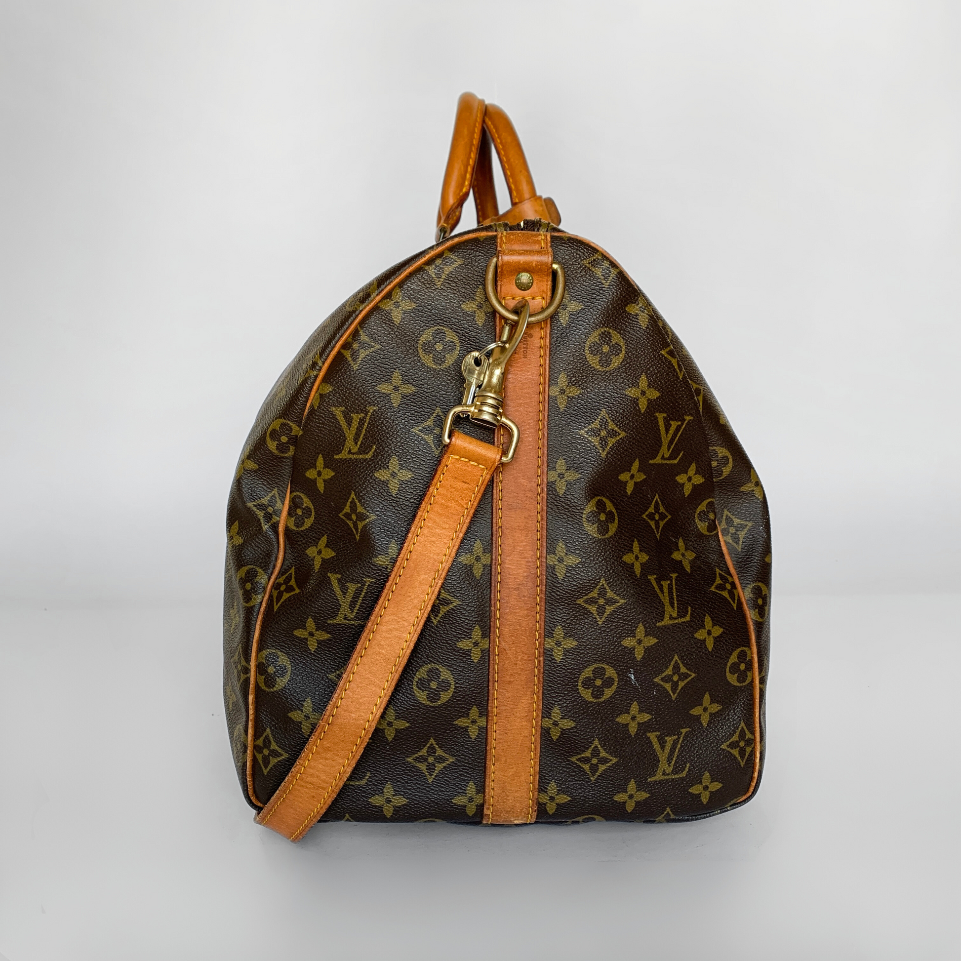 Louis Vuitton Louis Vuitton Keepall 55 Bandouli&egrave;re Monogram Canvas - Handbags - Etoile Luxury Vintage