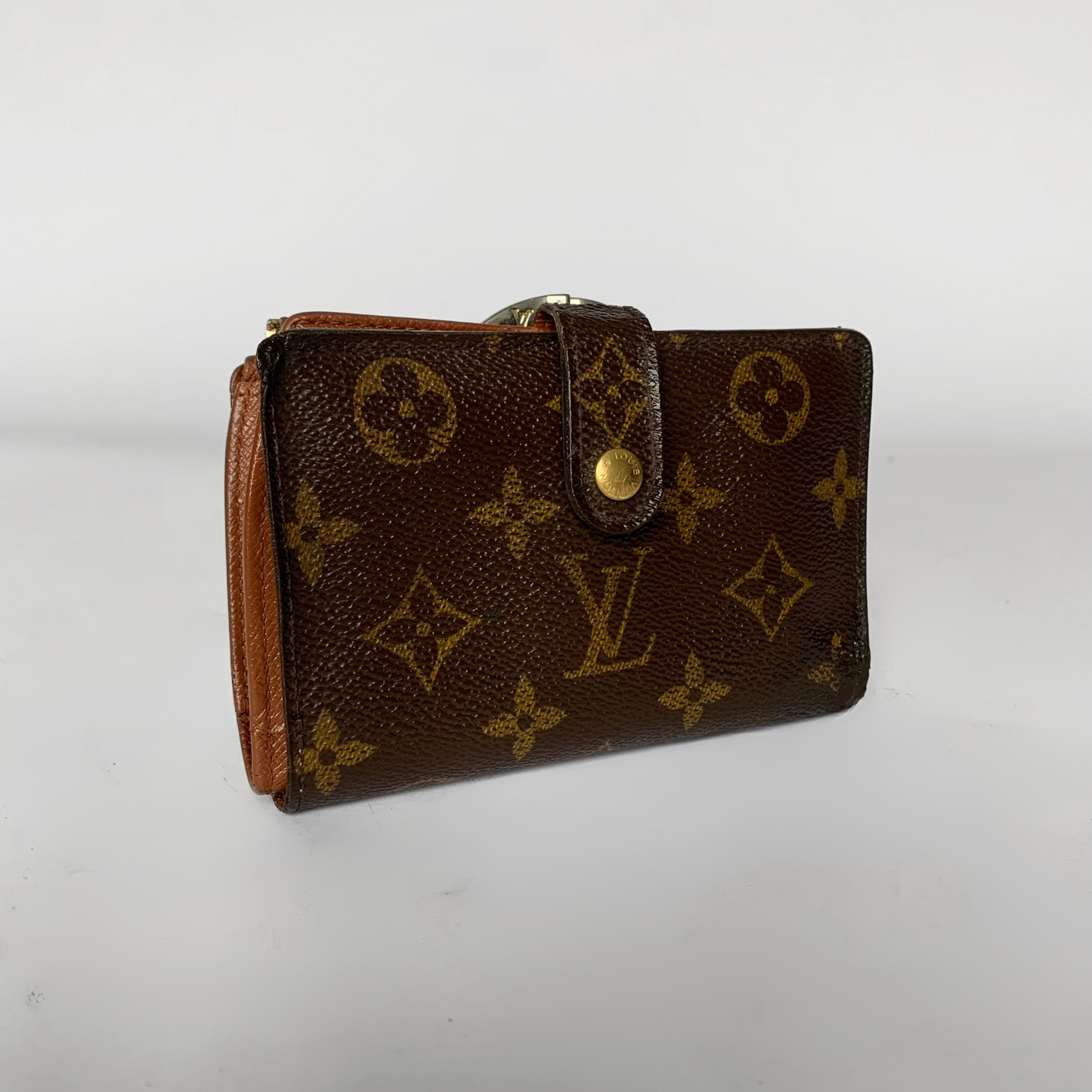 Louis Vuitton Louis Vuitton Clip Wallet Monogram Canvas - Wallets - Etoile Luxury Vintage