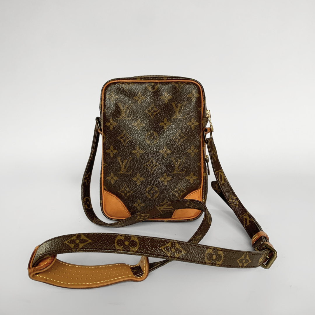 Louis Vuitton Louis Vuitton Amazon Monogram Canvas - Crossbody bags - Etoile Luxury Vintage