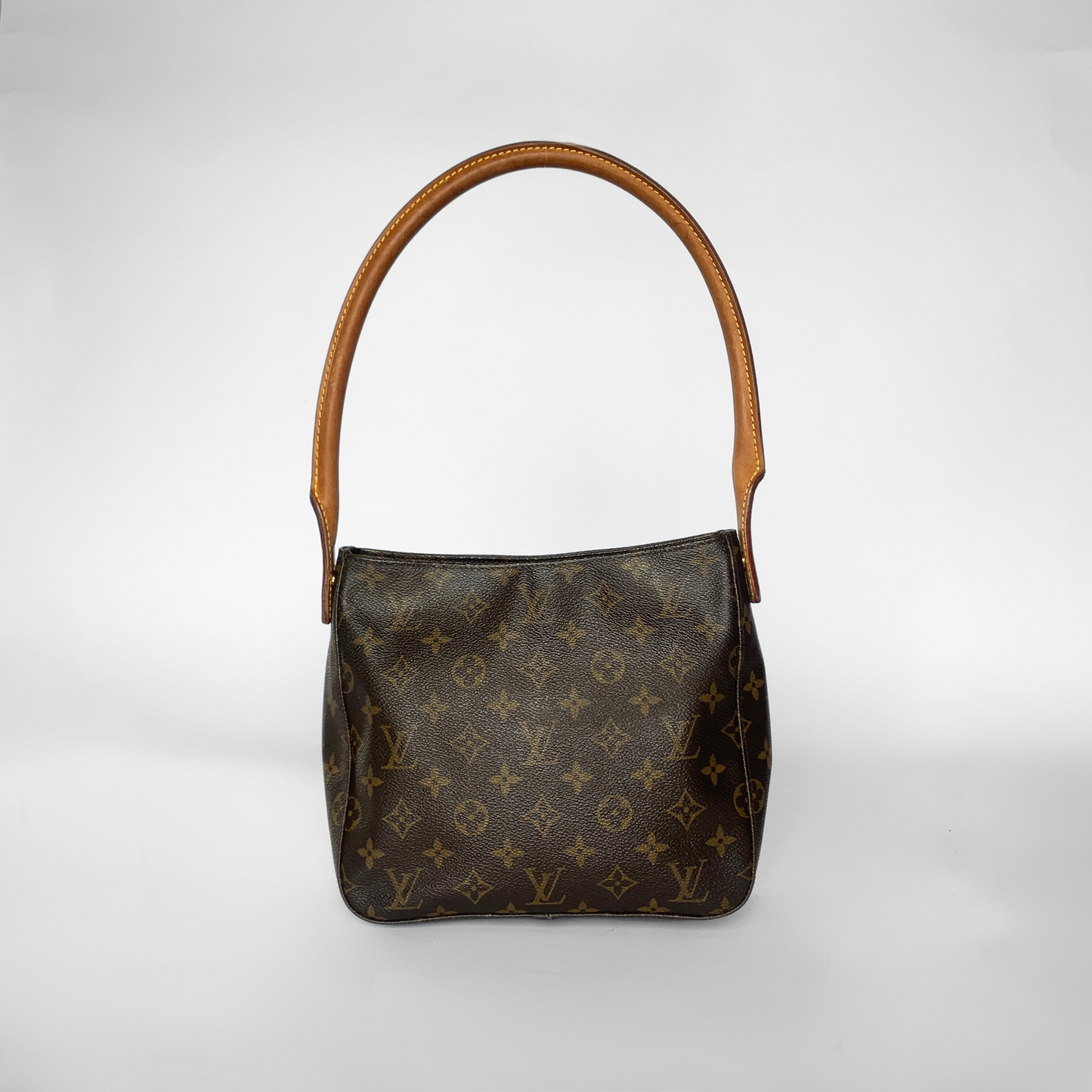 Louis Vuitton Louis Vuitton Looping MM Monogram Canvas - Shoulder Bags - Etoile Luxury Vintage