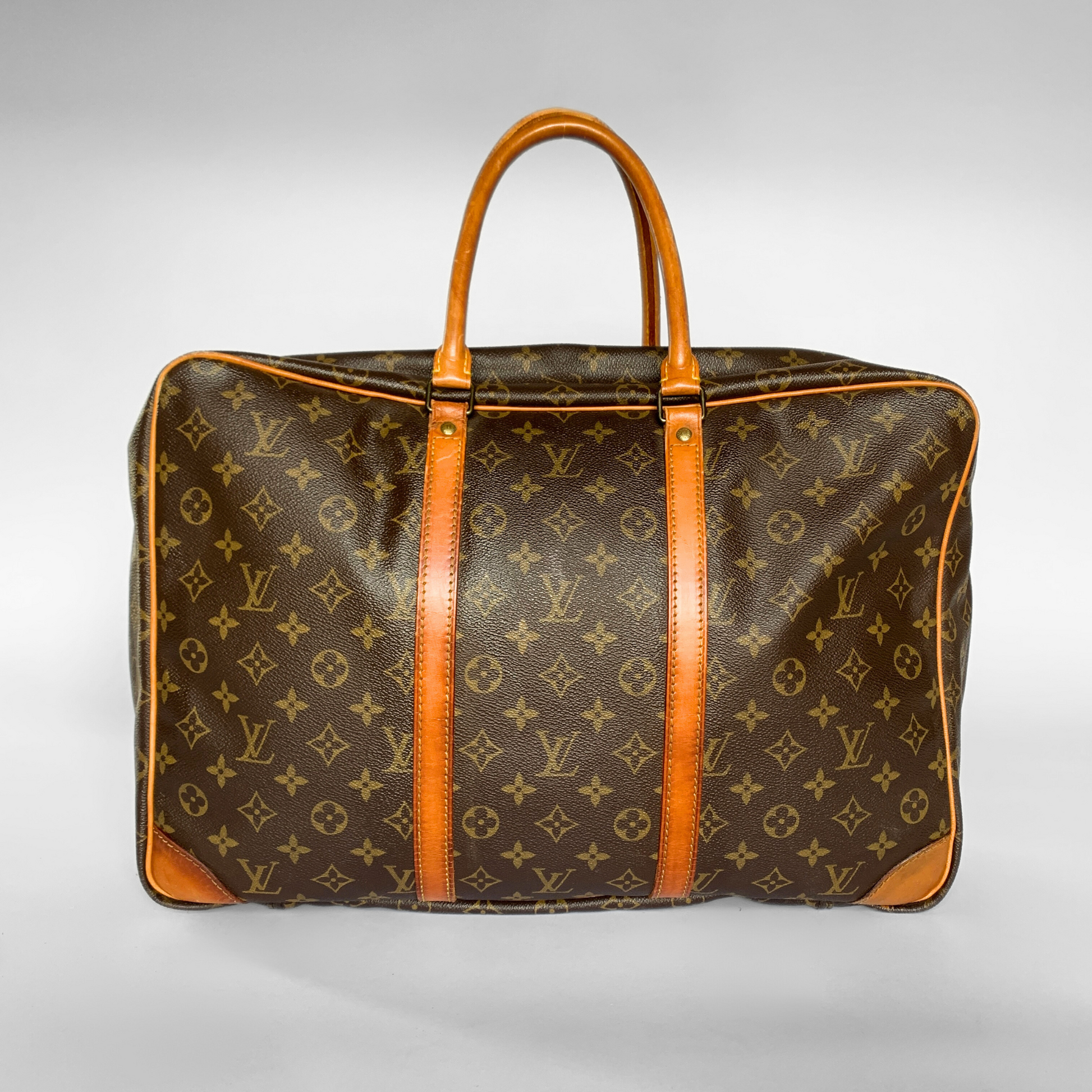 Louis Vuitton Louis Vuitton Sirius 45 Monogram Canvas - Travel bags - Etoile Luxury Vintage