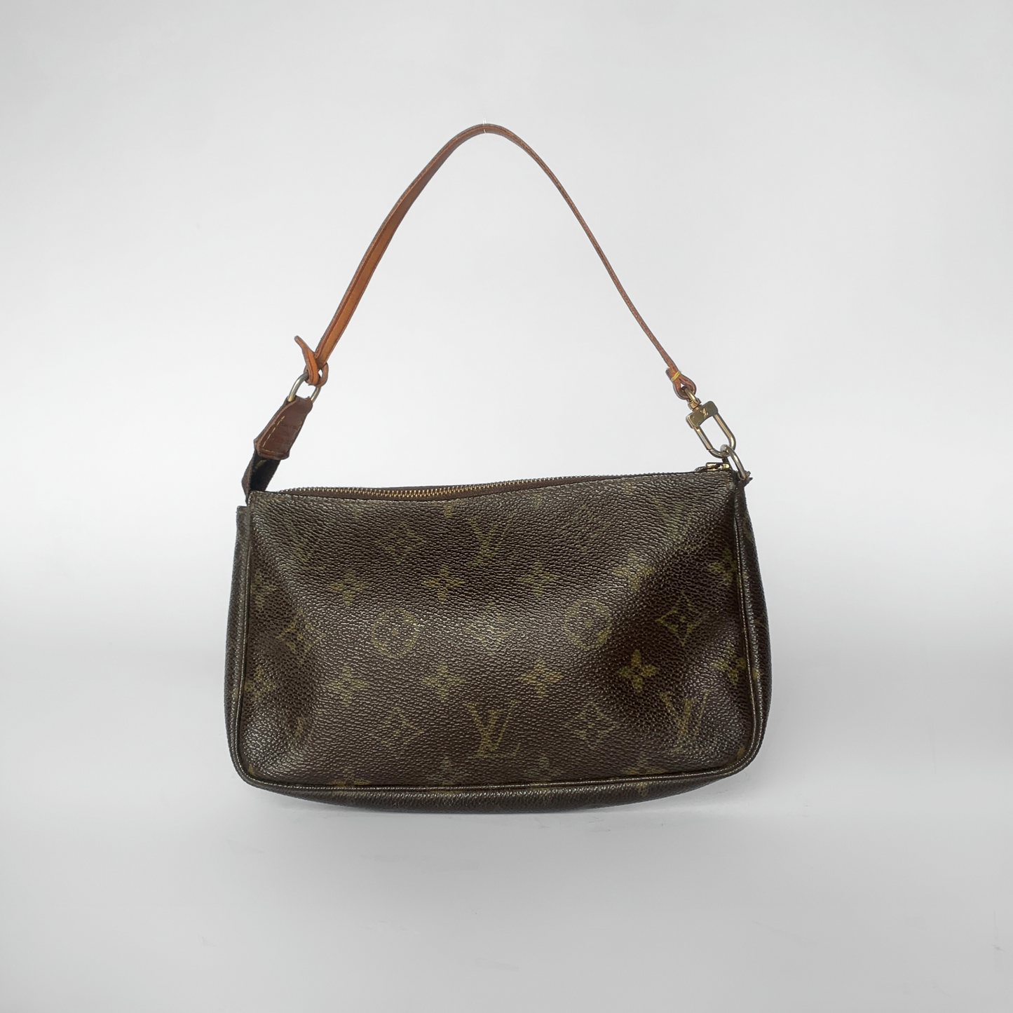 Louis Vuitton Louis Vuitton Pochette Accessoires Monogram Canvas - Shoulder Bags - Etoile Luxury Vintage