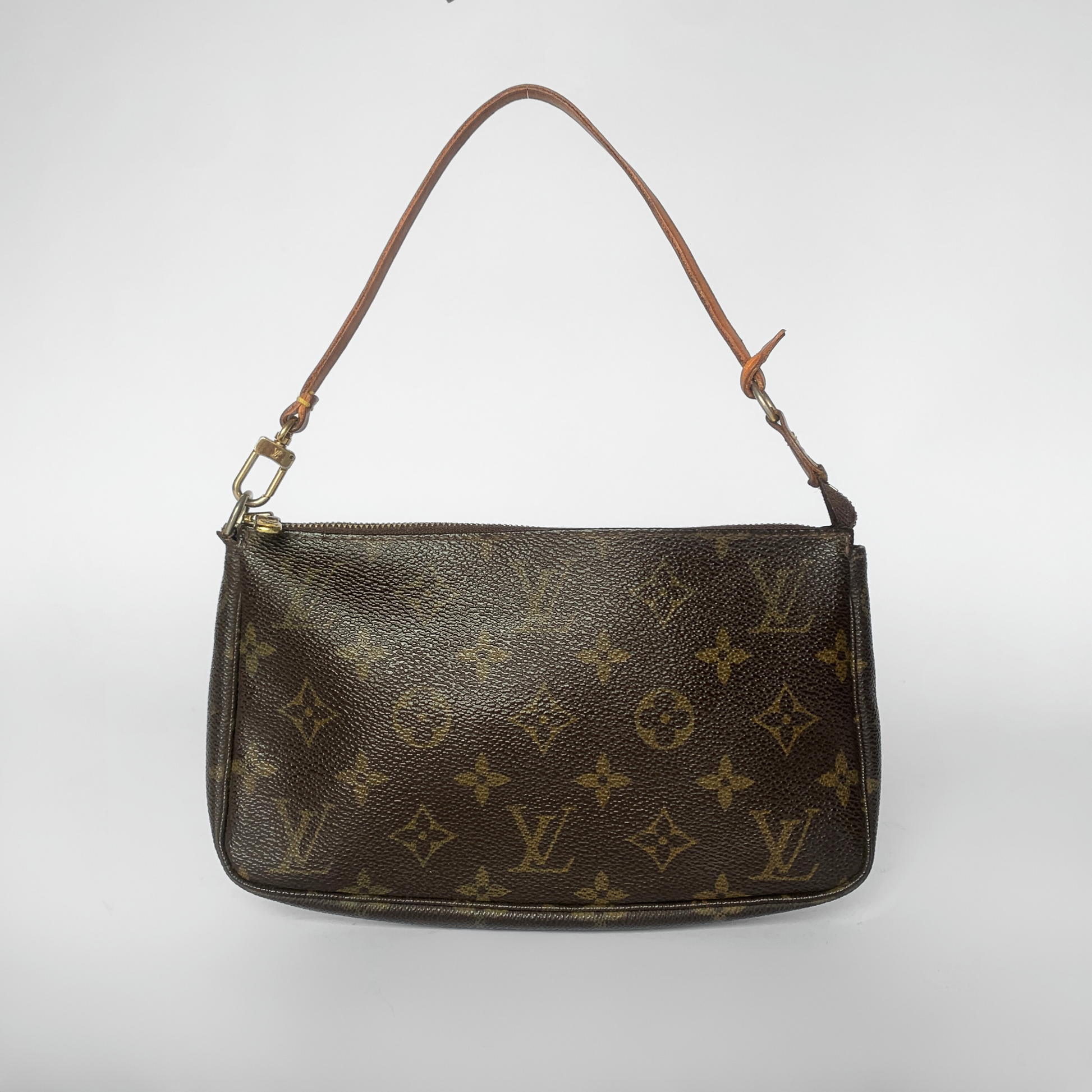 Louis Vuitton Louis Vuitton Pochette Accessoires Monogram Canvas - Shoulder Bags - Etoile Luxury Vintage