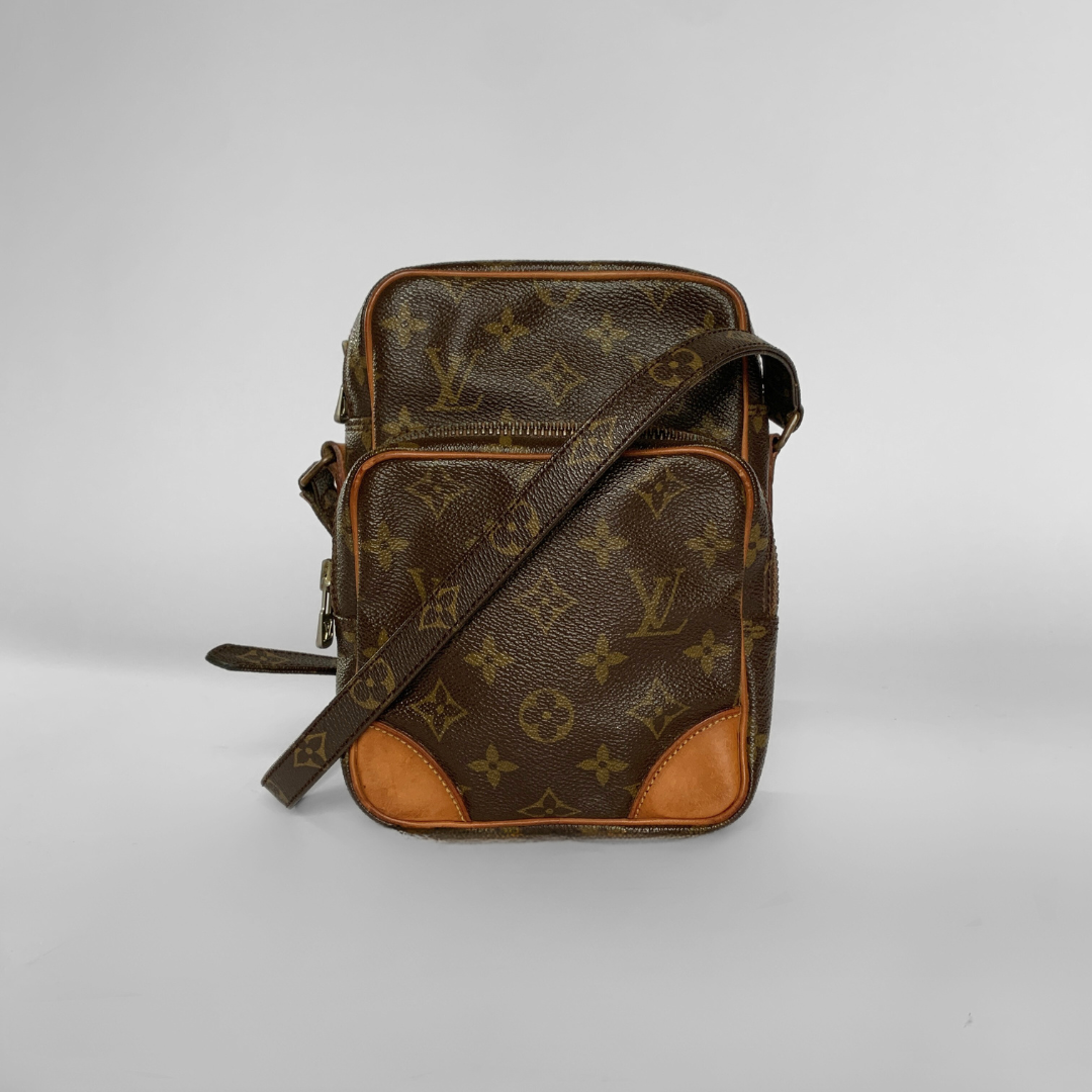 Louis Vuitton Louis Vuitton Amazon Monogram Canvas - Crossbody bags - Etoile Luxury Vintage