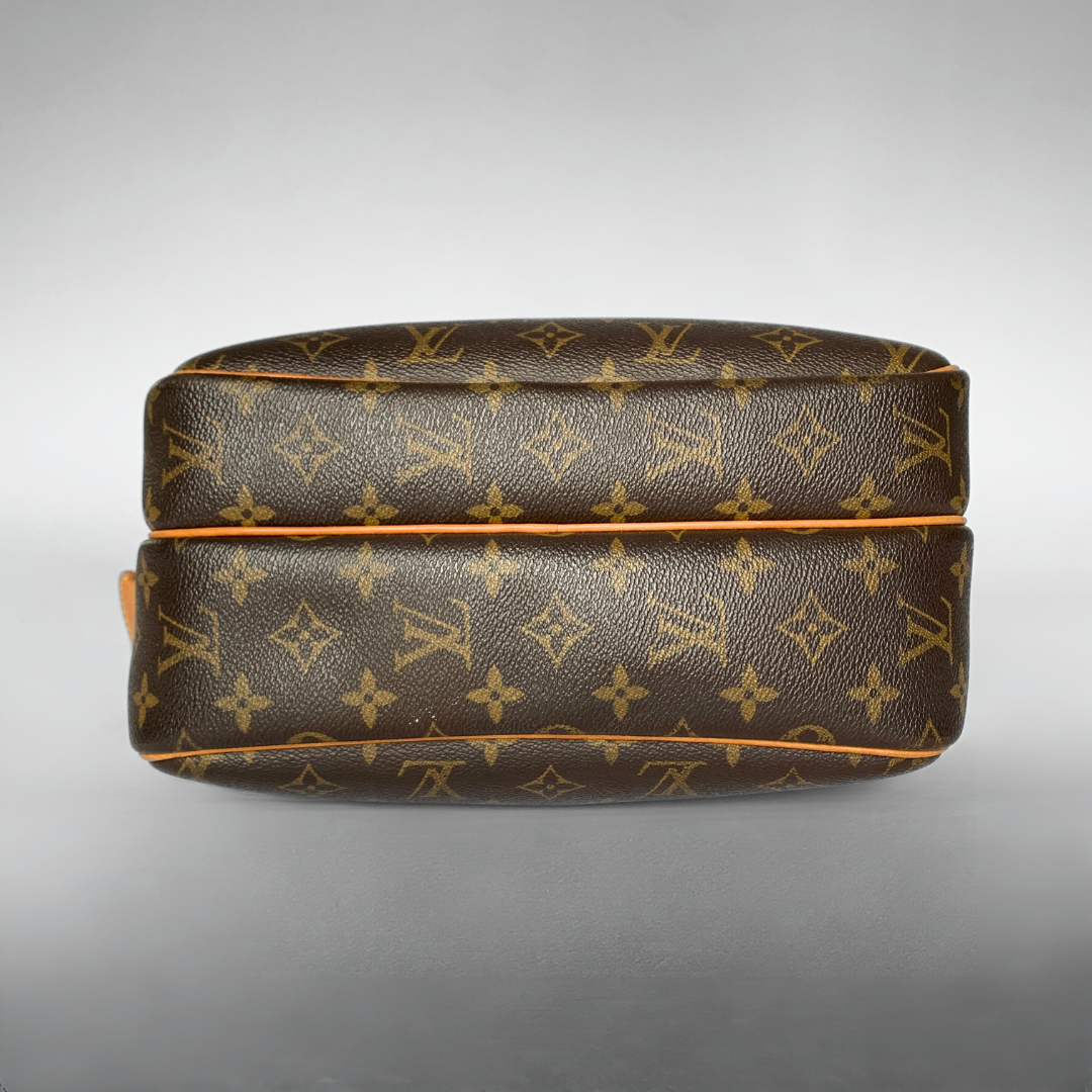 Louis Vuitton Louis Vuitton Reporter PM Monogram Canvas - Crossbody bags - Etoile Luxury Vintage