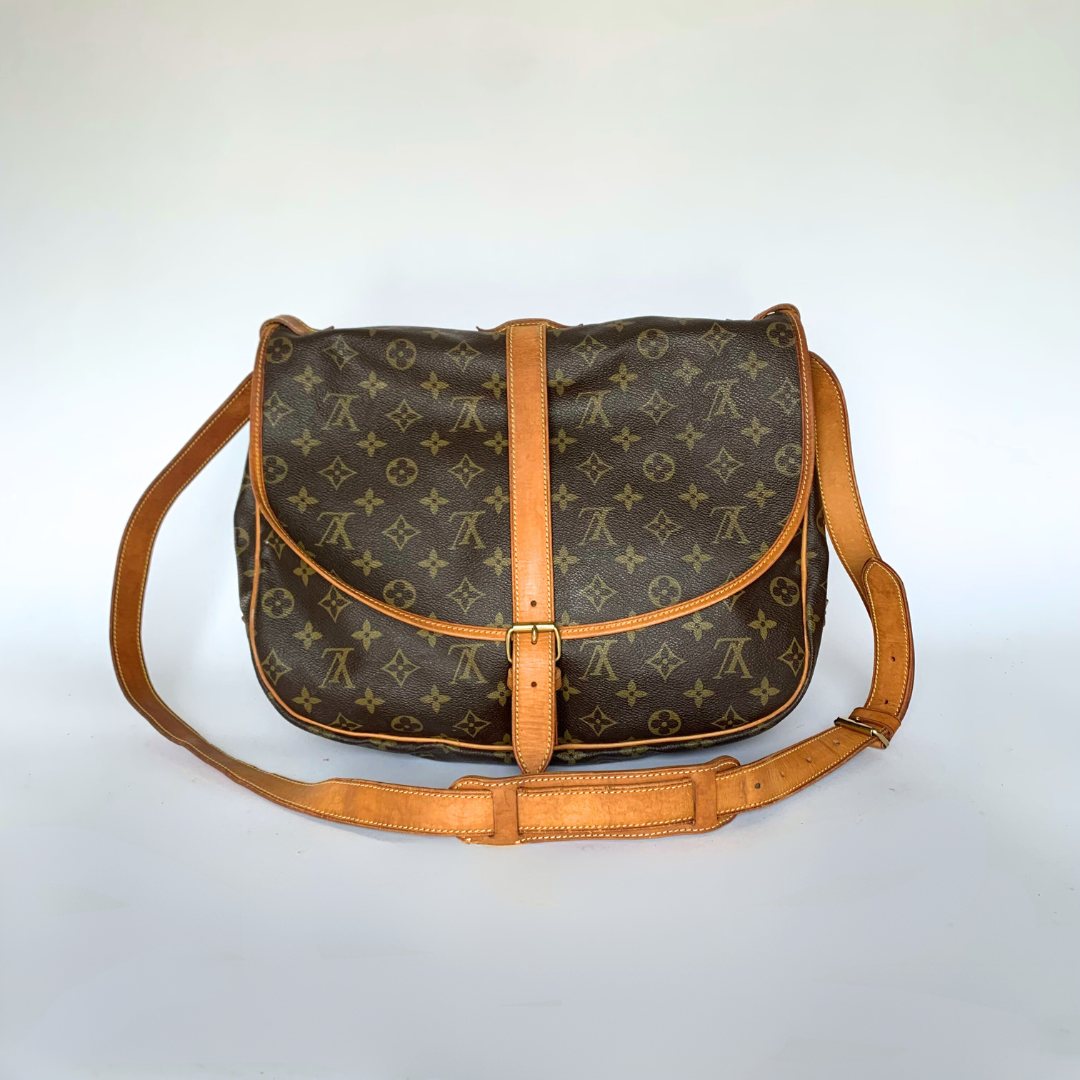 Louis Vuitton Louis Vuitton Saumur 35 Monogram Canvas - Crossbody bags - Etoile Luxury Vintage