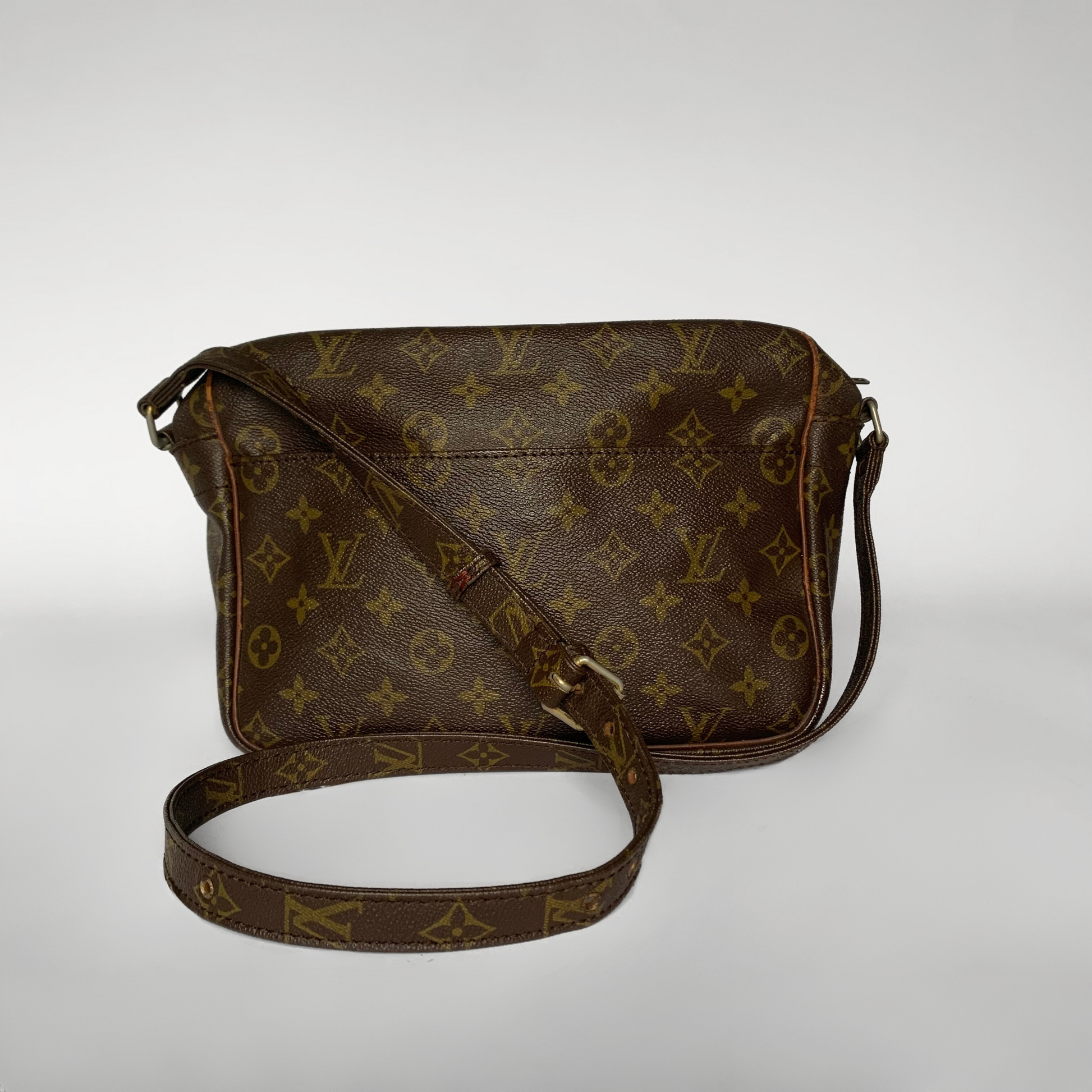 Louis Vuitton Louis Vuitton Nile Mongram Canvas - Handbags - Etoile Luxury Vintage