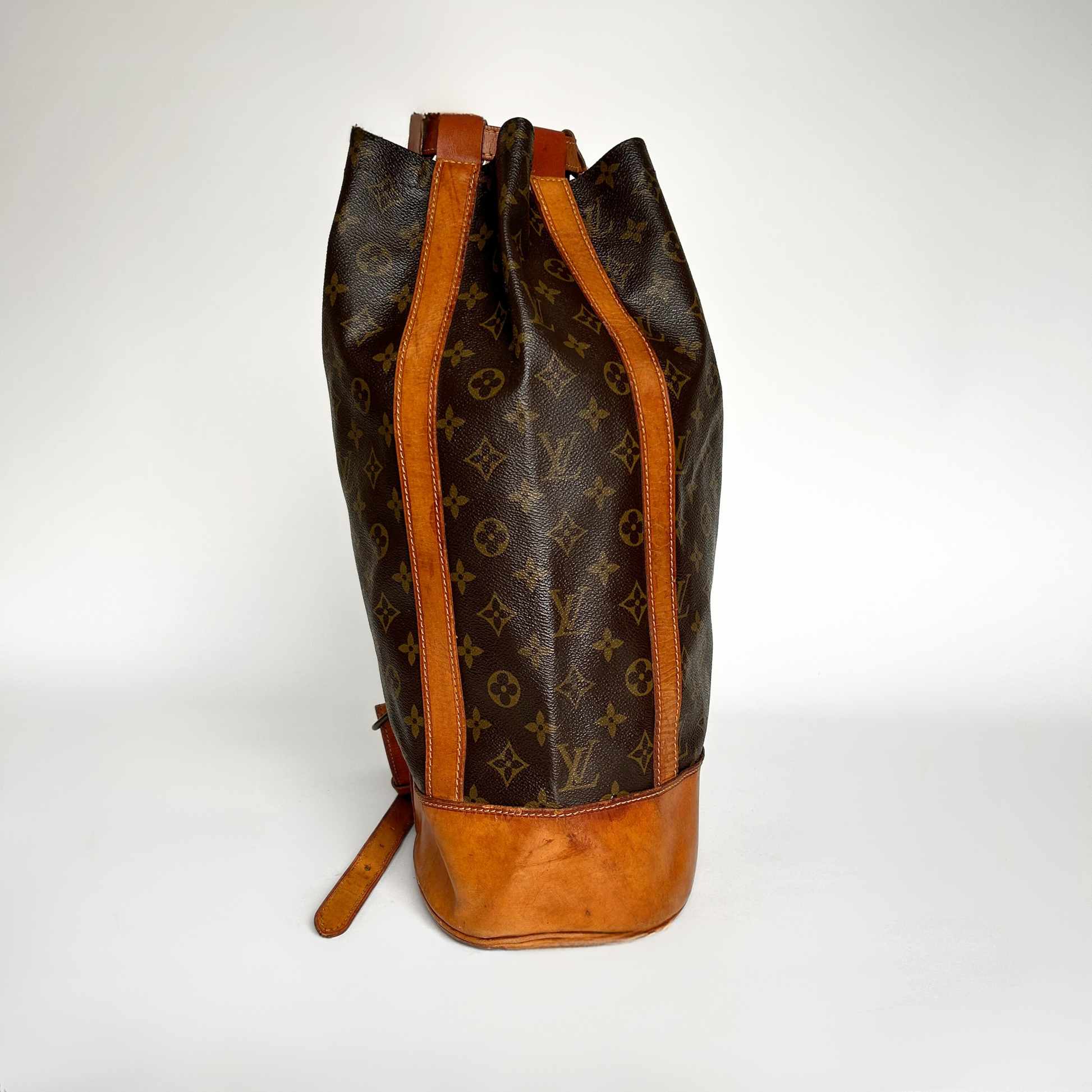 Louis Vuitton Louis Vuitton Randonn&eacute;e MM Monogram Canvas - Backpacks - Etoile Luxury Vintage