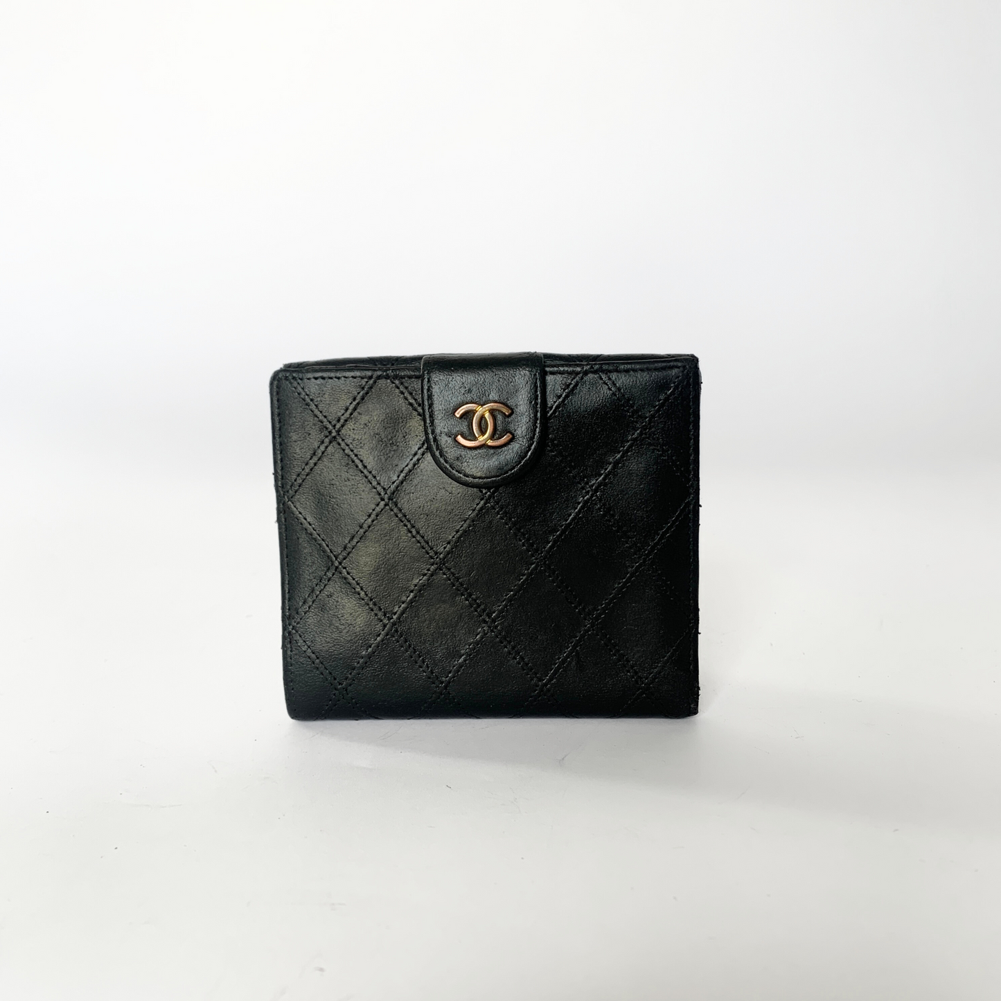 Chanel Chanel Wallet Small Lambskin Leather - Wallets - Etoile Luxury Vintage