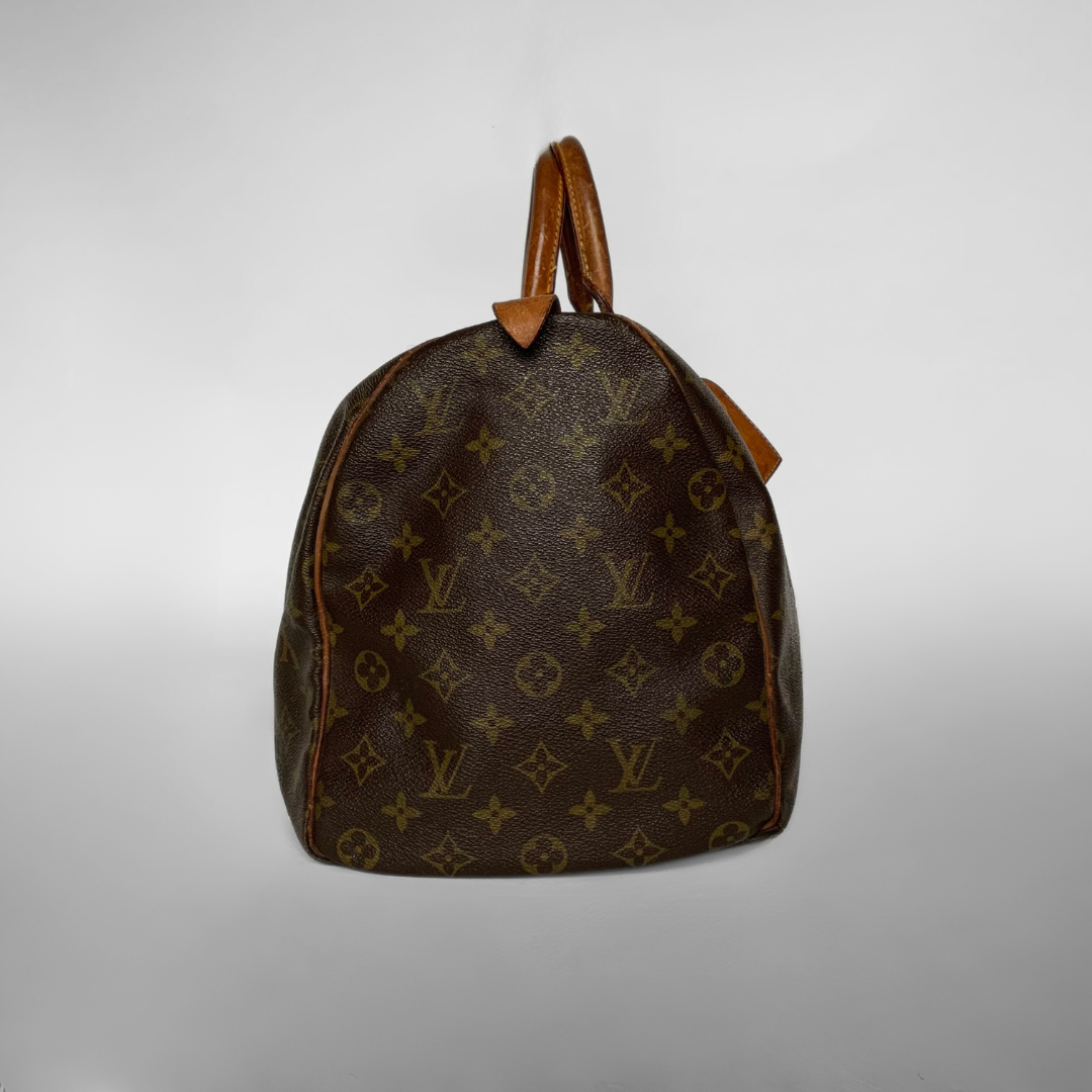 Louis Vuitton Louis Vuitton Keepall 45 Monogram Canvas - Travel bags - Etoile Luxury Vintage