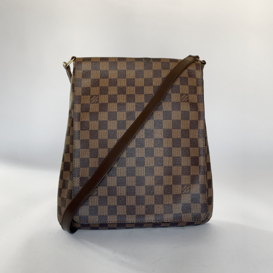 Louis Vuitton Louis Vuitton Musette Tango Monogram Canvas - Crossbody bags - Etoile Luxury Vintage