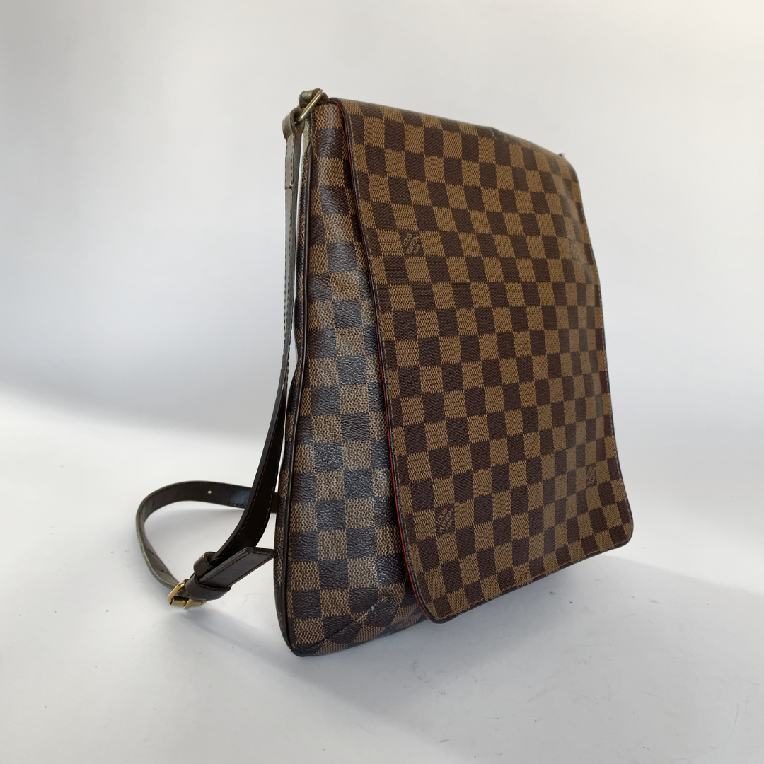 Louis Vuitton Louis Vuitton Musette Tango Monogram Canvas - Crossbody bags - Etoile Luxury Vintage