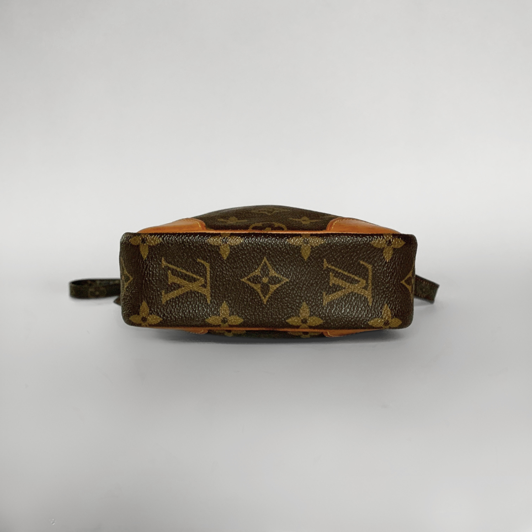 Louis Vuitton Louis Vuitton Danube Monogram Canvas - Crossbody bags - Etoile Luxury Vintage