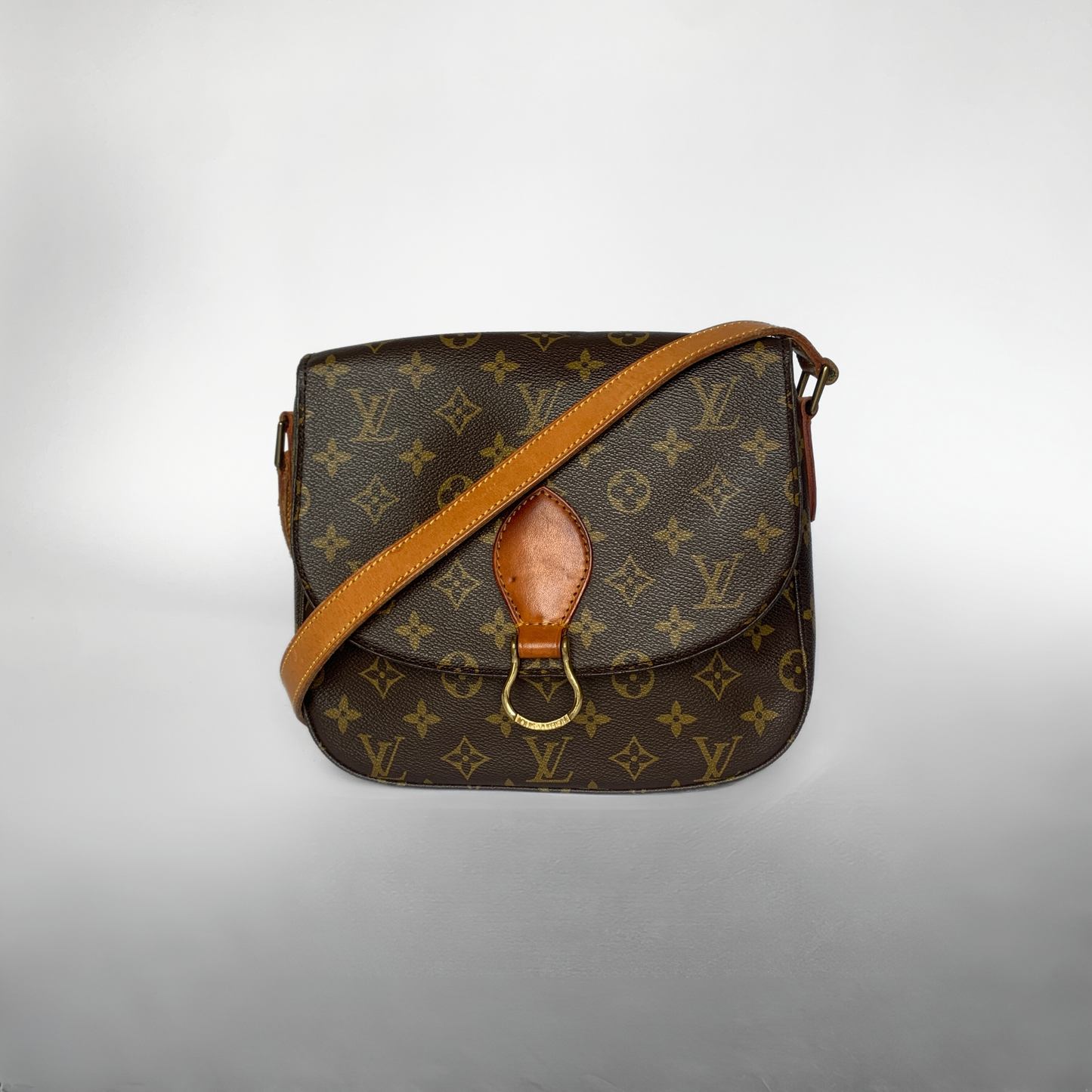 Louis Vuitton Louis Vuitton Saint Cloud GM Monogram Canvas - Crossbody bags - Etoile Luxury Vintage