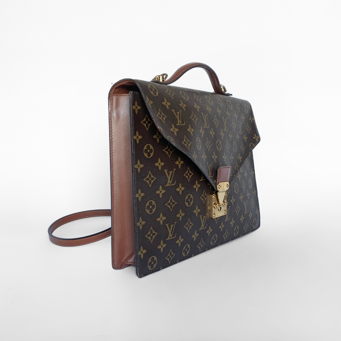 Louis Vuitton Serviette Conseiller Monogram Canvas