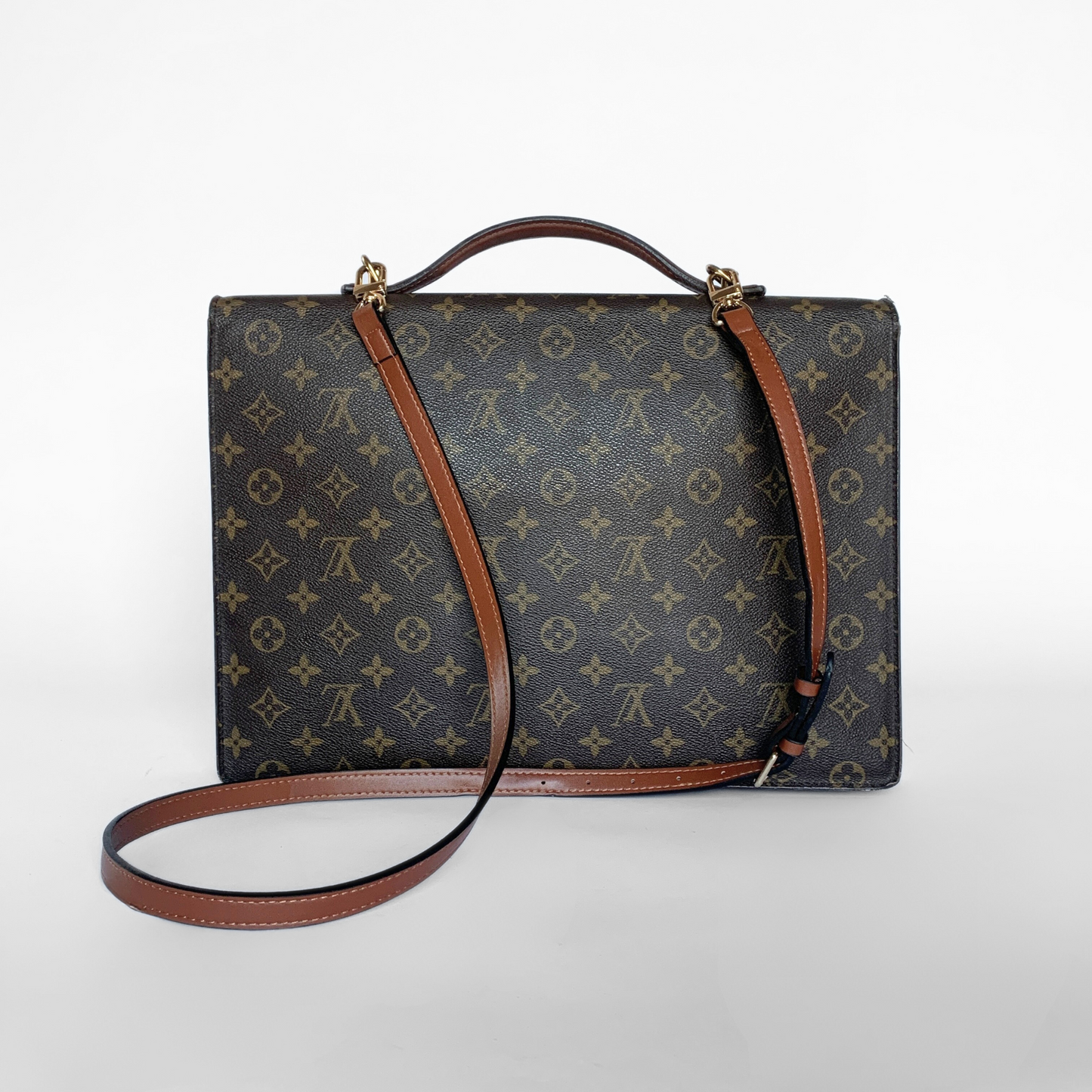 Louis Vuitton Serviette Conseiller Monogram Canvas