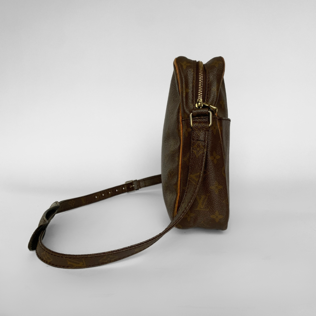 Louis Vuitton Louis Vuitton Marceau Monogram Canvas - Crossbody bags - Etoile Luxury Vintage