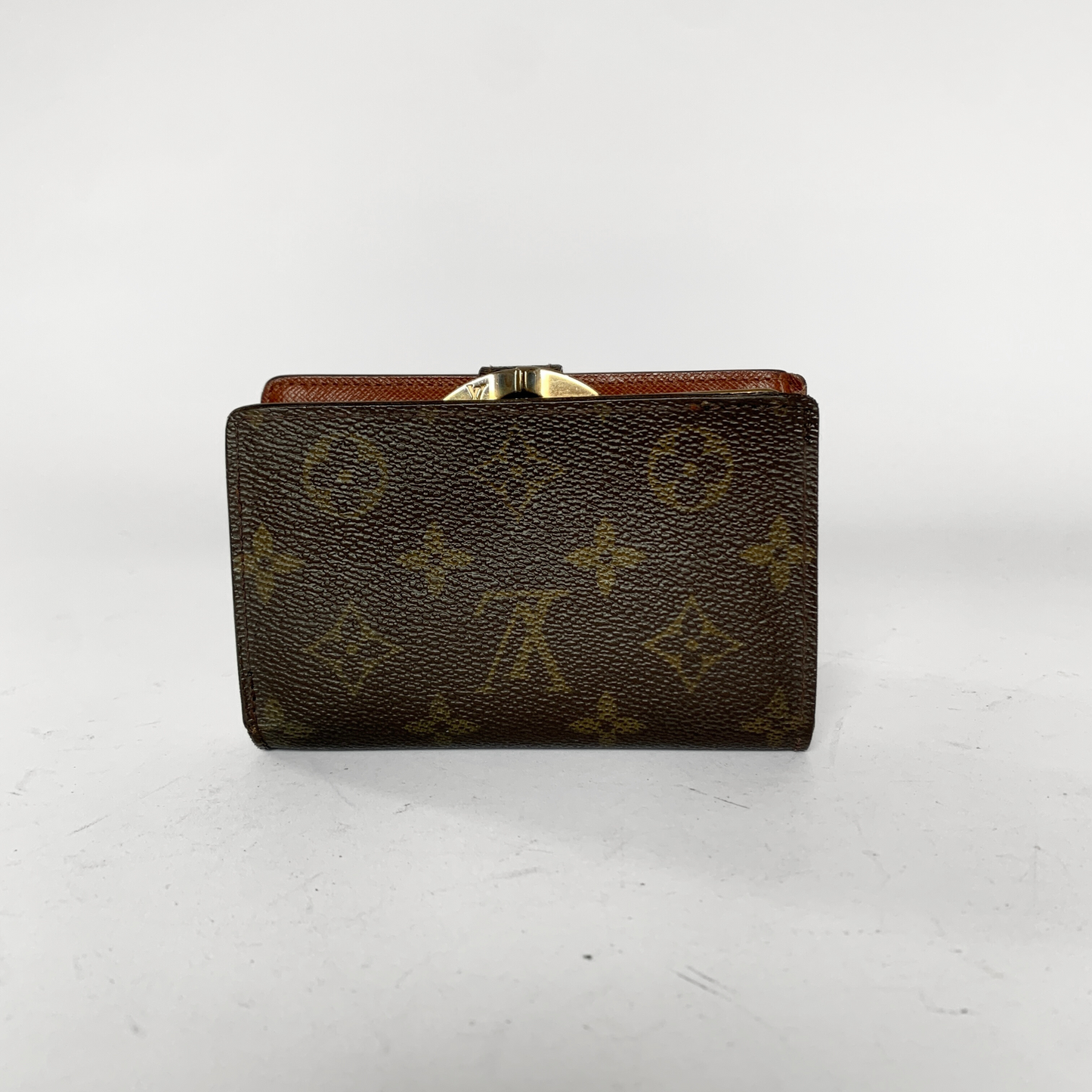 Louis Vuitton Louis Vuitton Clip Wallet Monogram Canvas - Wallets - Etoile Luxury Vintage