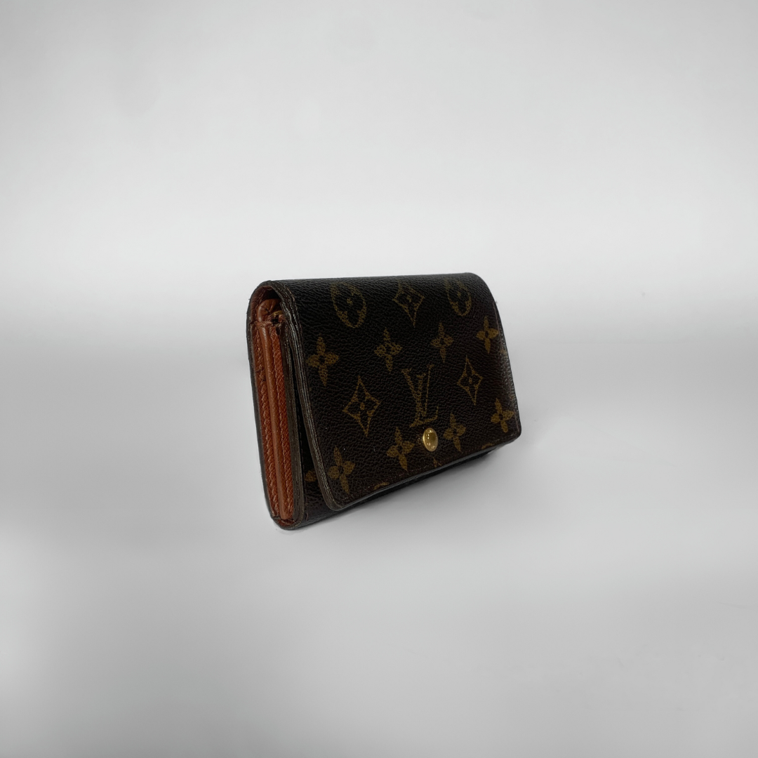 Louis Vuitton Louis Vuitton Wallet Medium Monogram Canvas - Wallets - Etoile Luxury Vintage