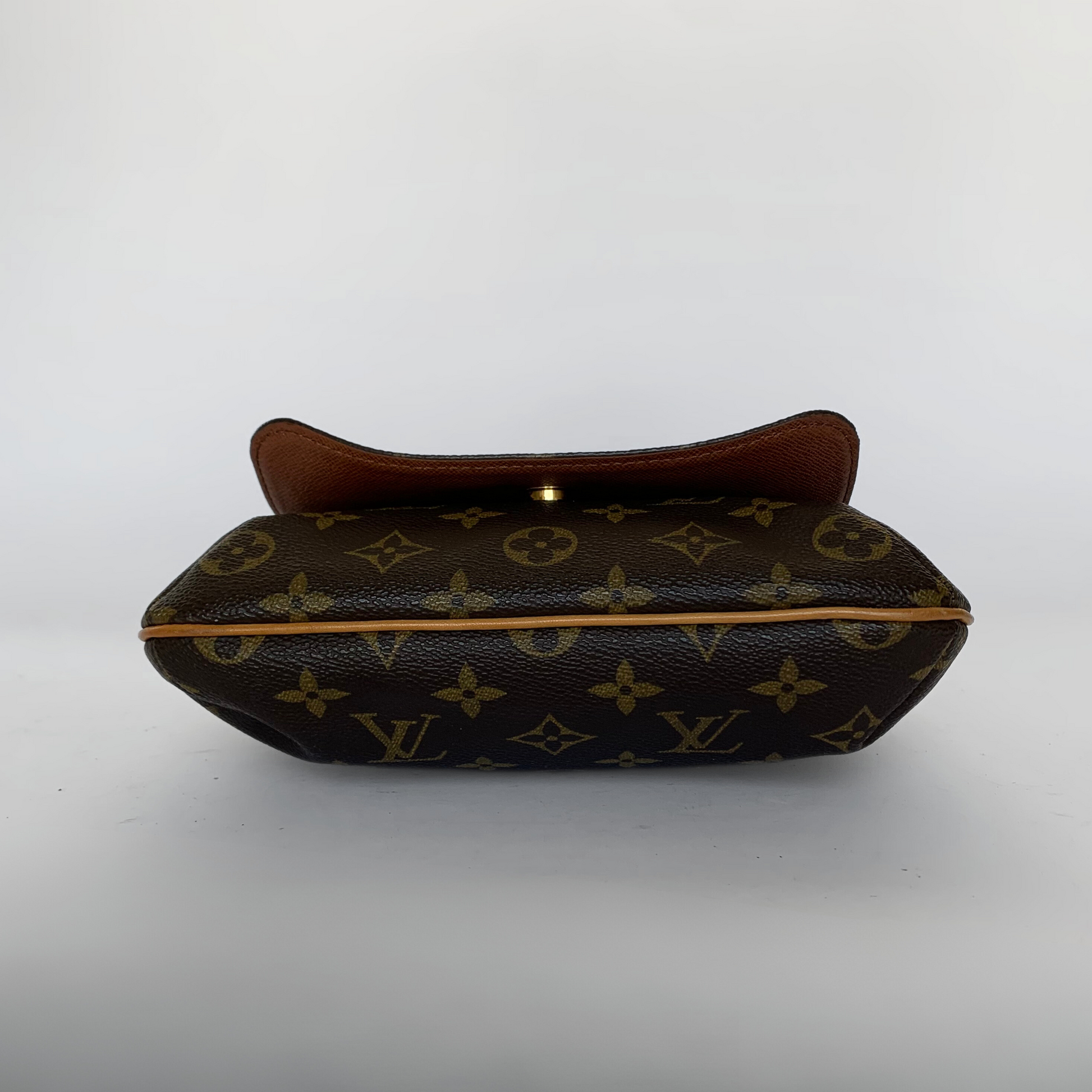 Louis Vuitton Louis Vuitton Musette Tango Monogram Canvas - Shoulder bags - Etoile Luxury Vintage